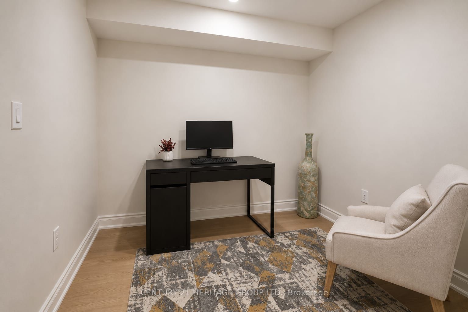 23 Crombie Street Property Photo 29