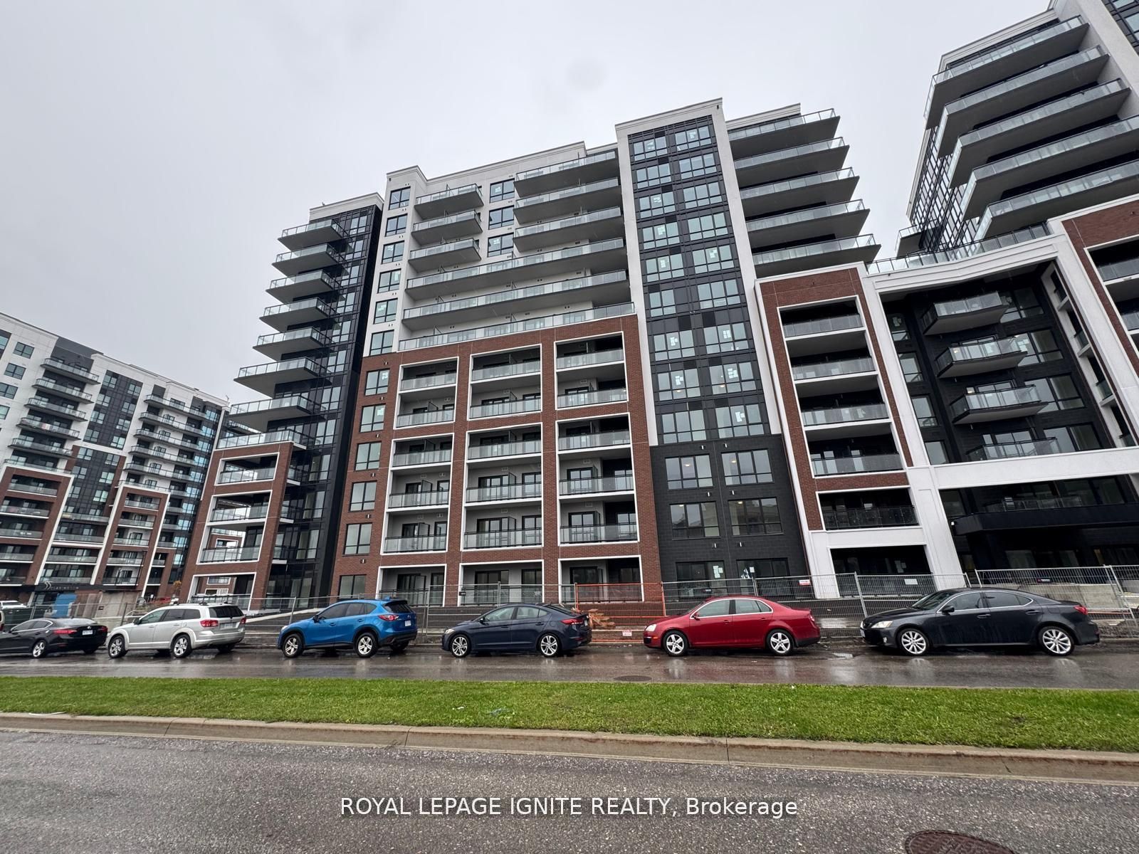 51 Clarington Boulevard 101 Property Photo 2