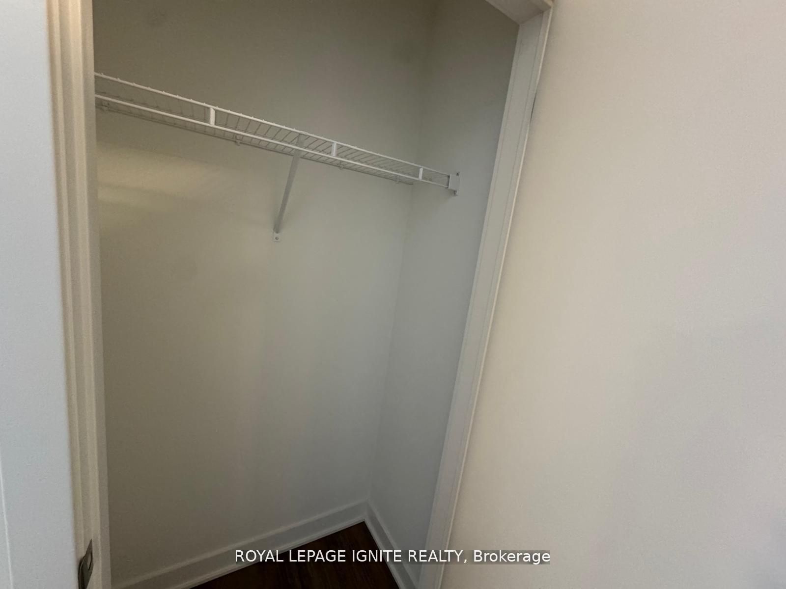 51 Clarington Boulevard 101 Property Photo 8