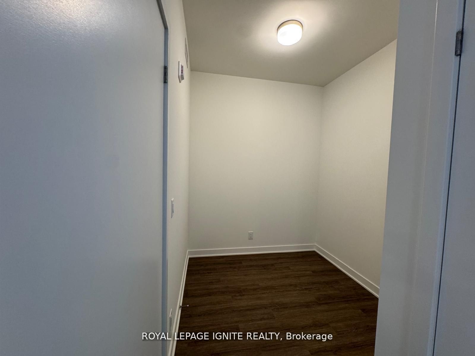 51 Clarington Boulevard 101 Property Photo 9
