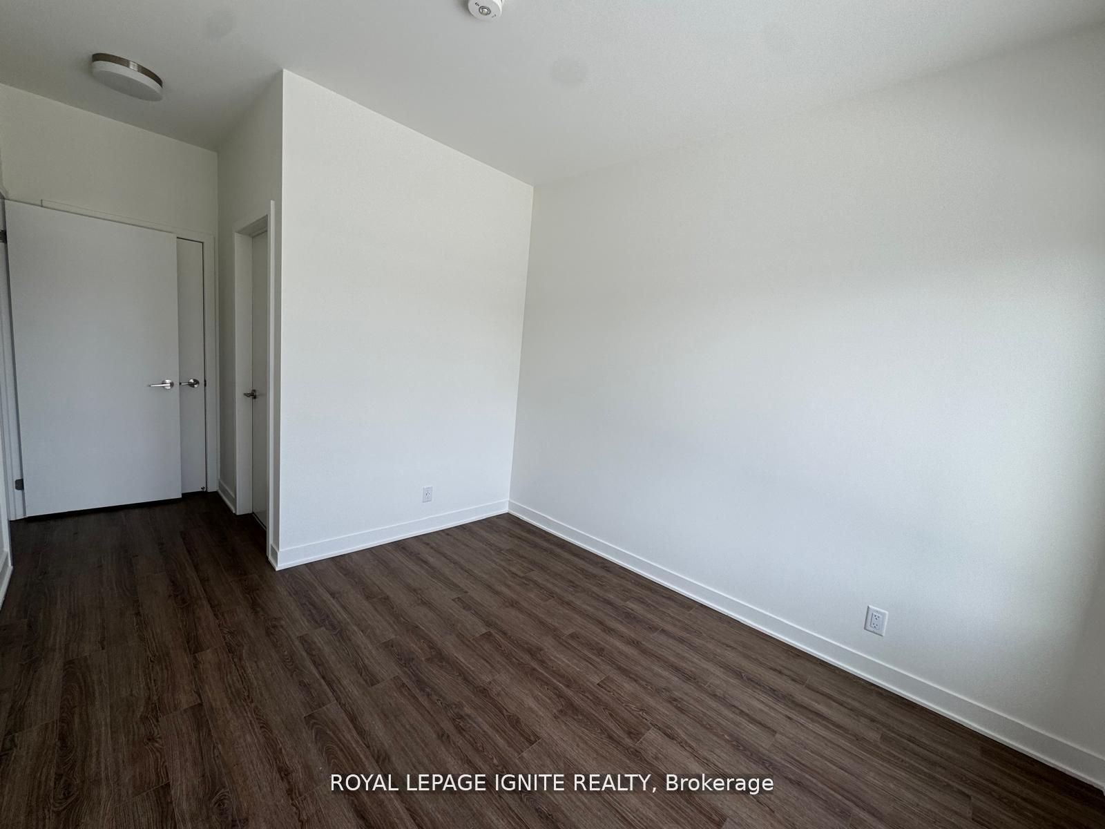 51 Clarington Boulevard 101 Property Photo 20