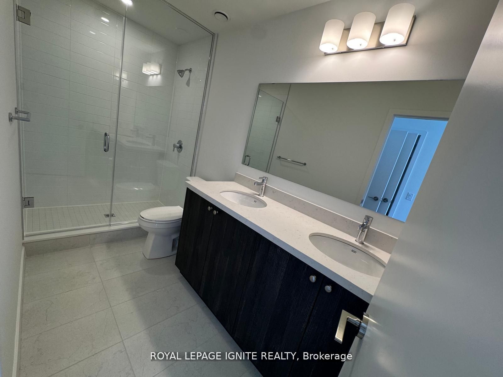 51 Clarington Boulevard 101 Property Photo 23