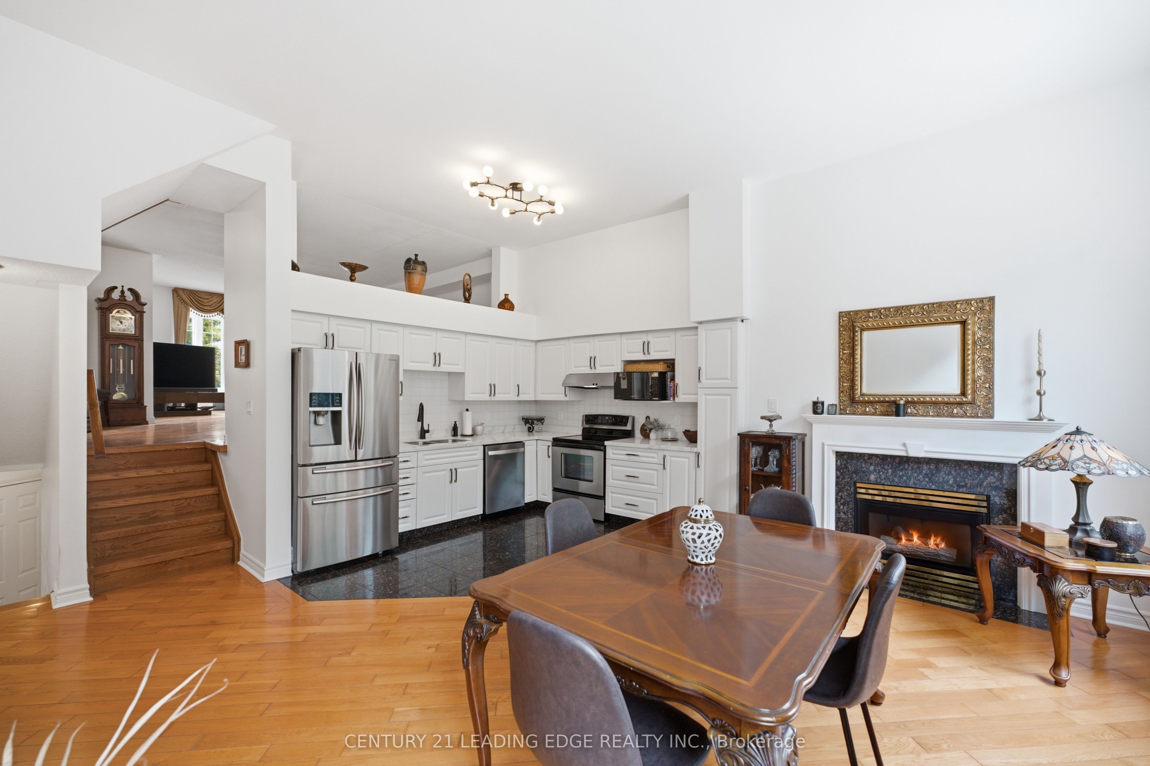 11 Guildpark Pathway Property Photo 5