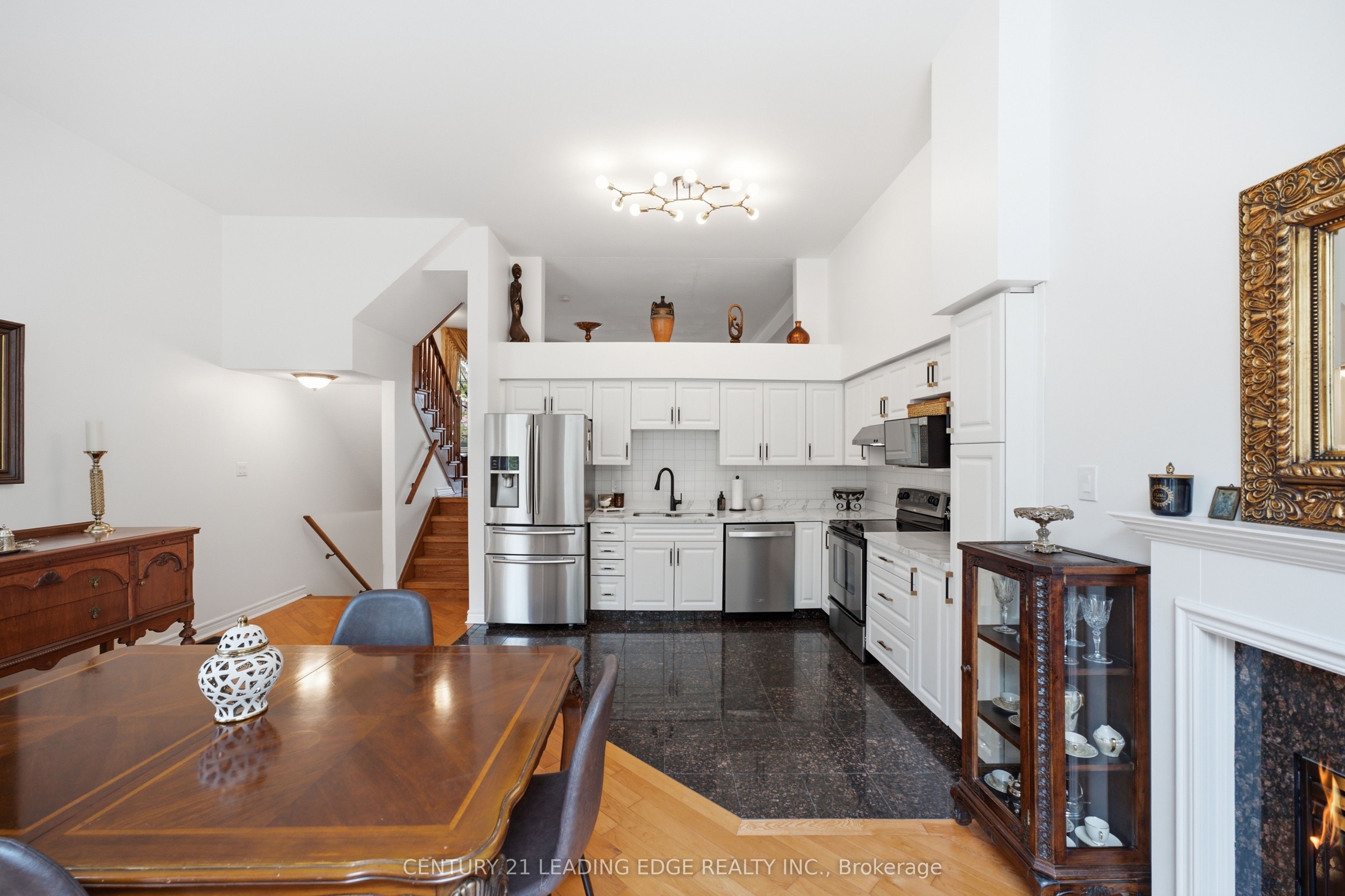 11 Guildpark Pathway Property Photo 6