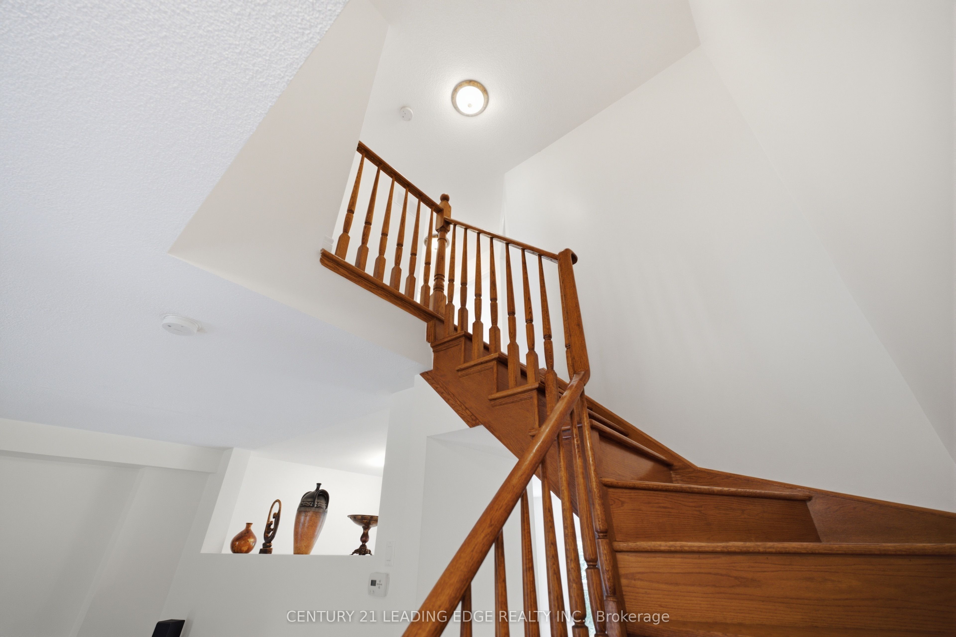 11 Guildpark Pathway Property Photo 16