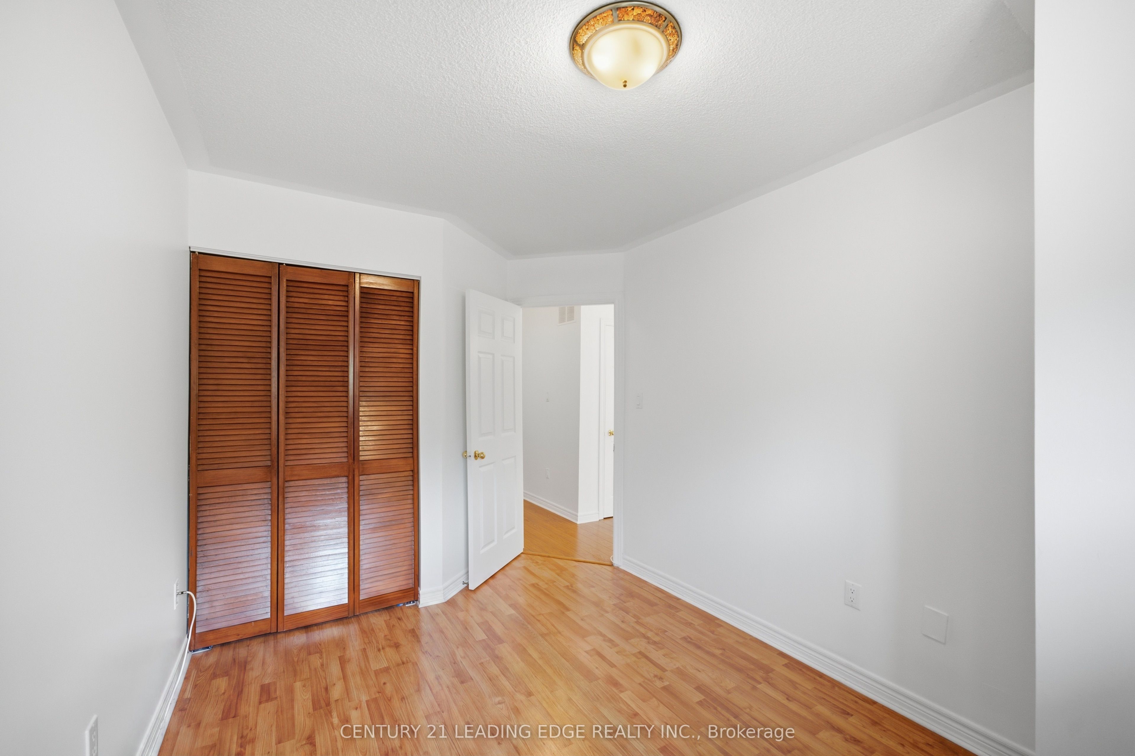 11 Guildpark Pathway Property Photo 18