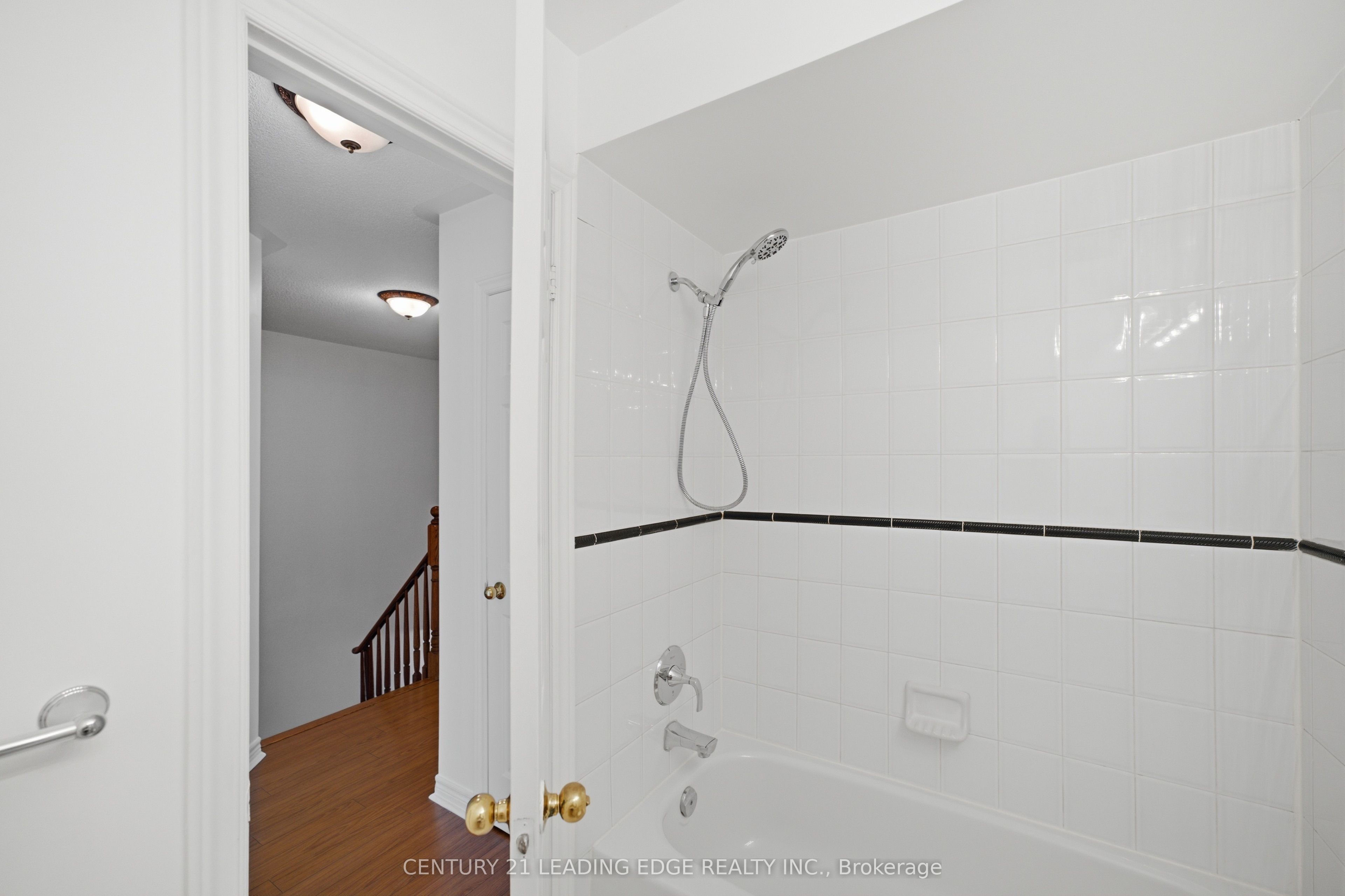 11 Guildpark Pathway Property Photo 22