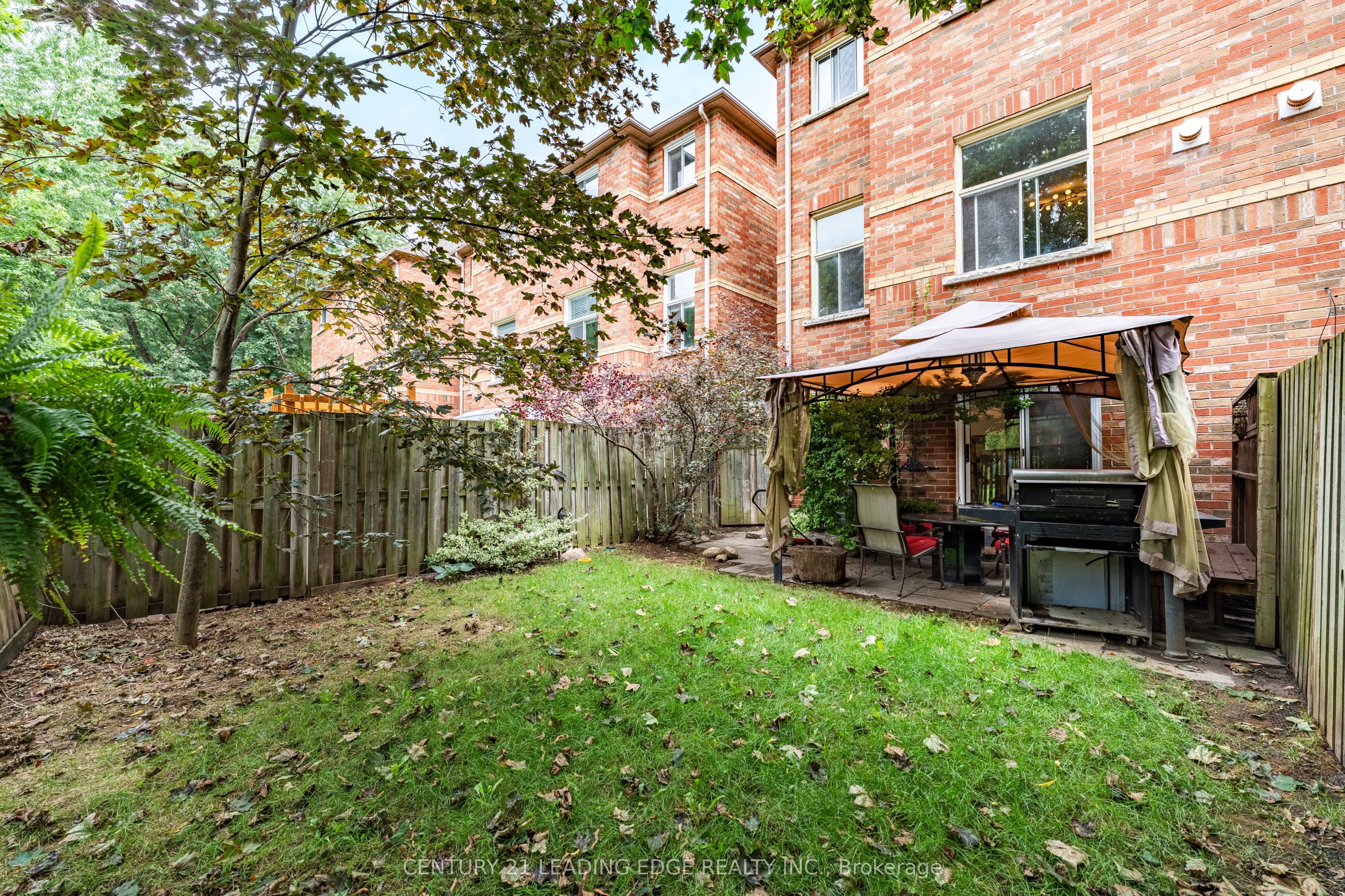 11 Guildpark Pathway Property Photo 27
