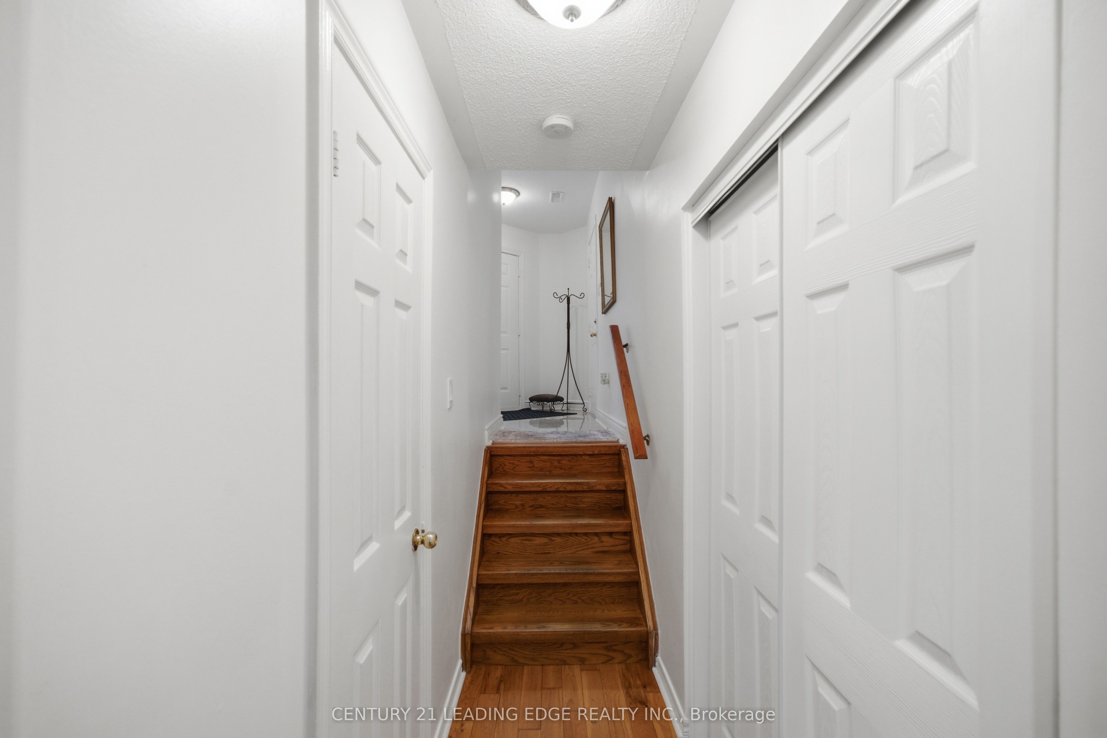 11 Guildpark Pathway Property Photo 28