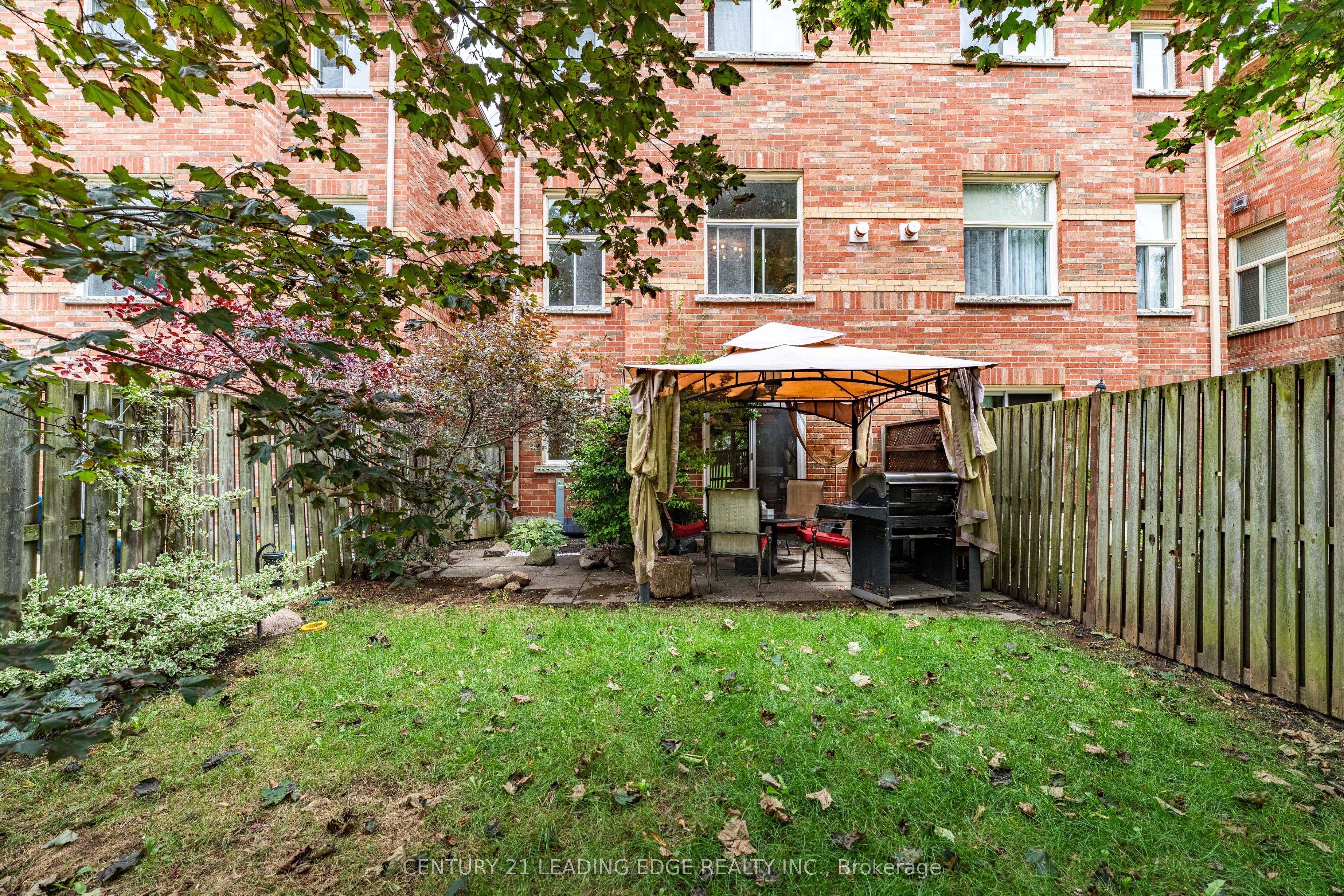 11 Guildpark Pathway Property Photo 34