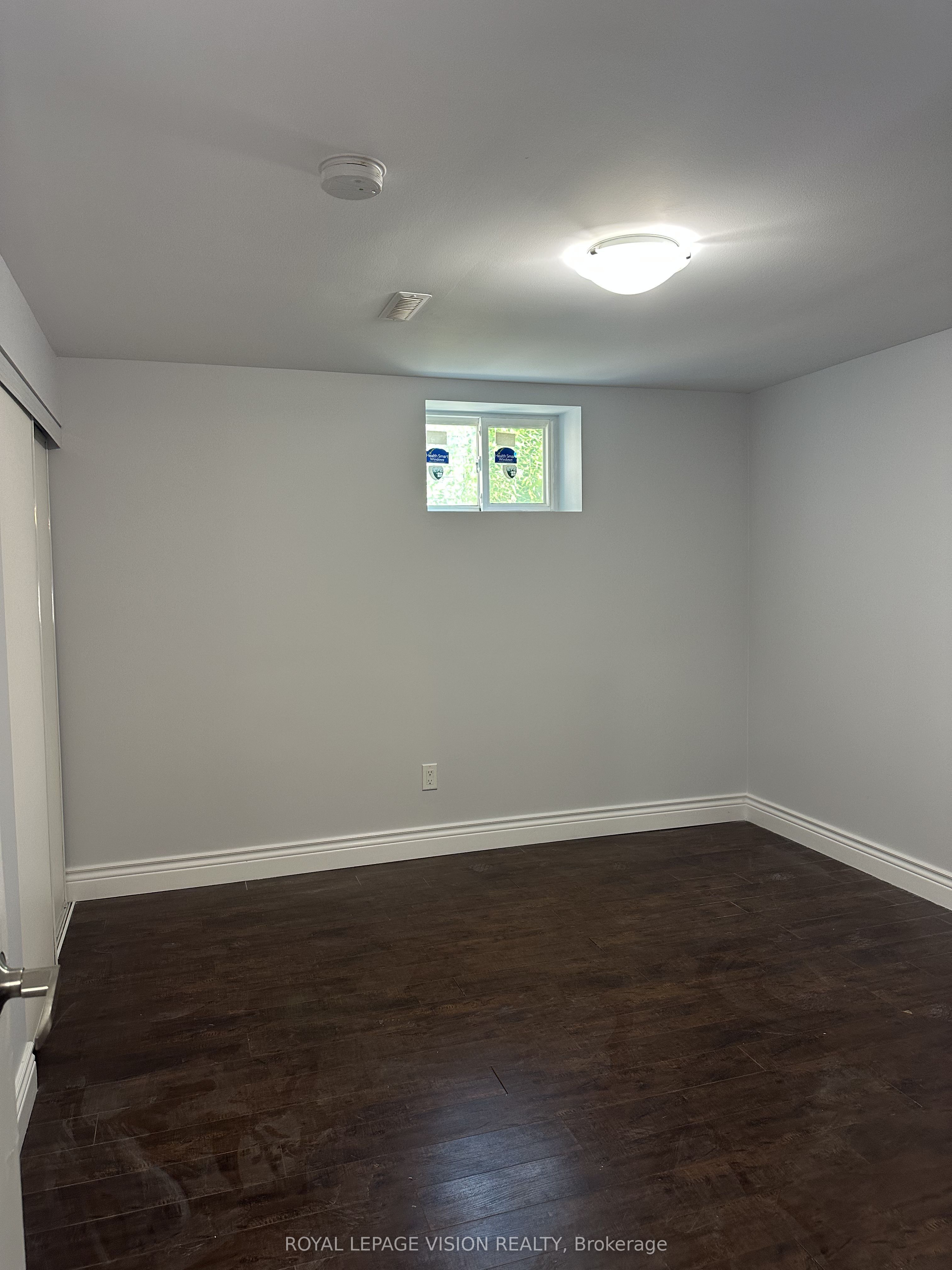 43 Par Avenue Property Photo 15