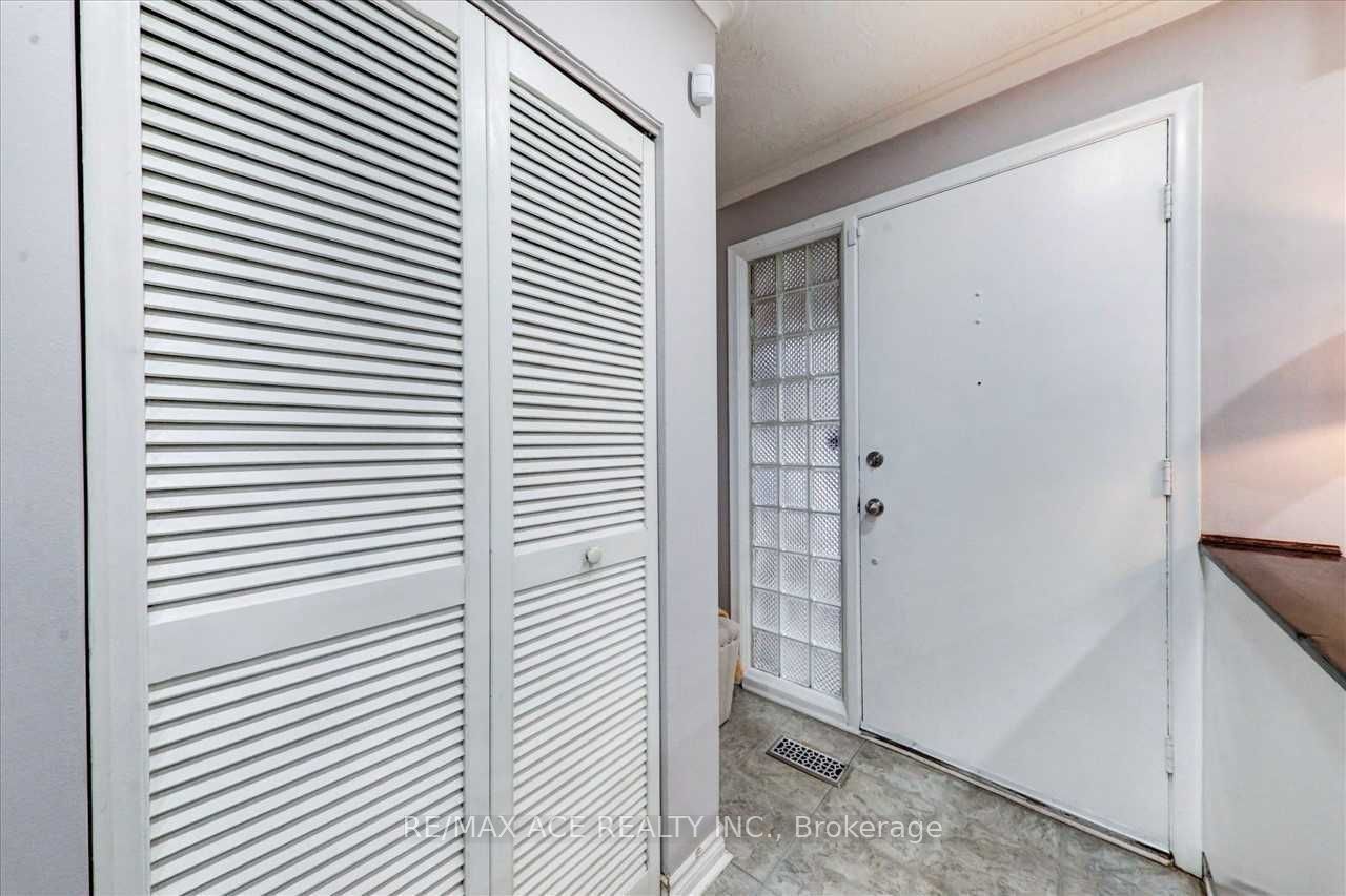 1 Wagner Drive Property Photo 6
