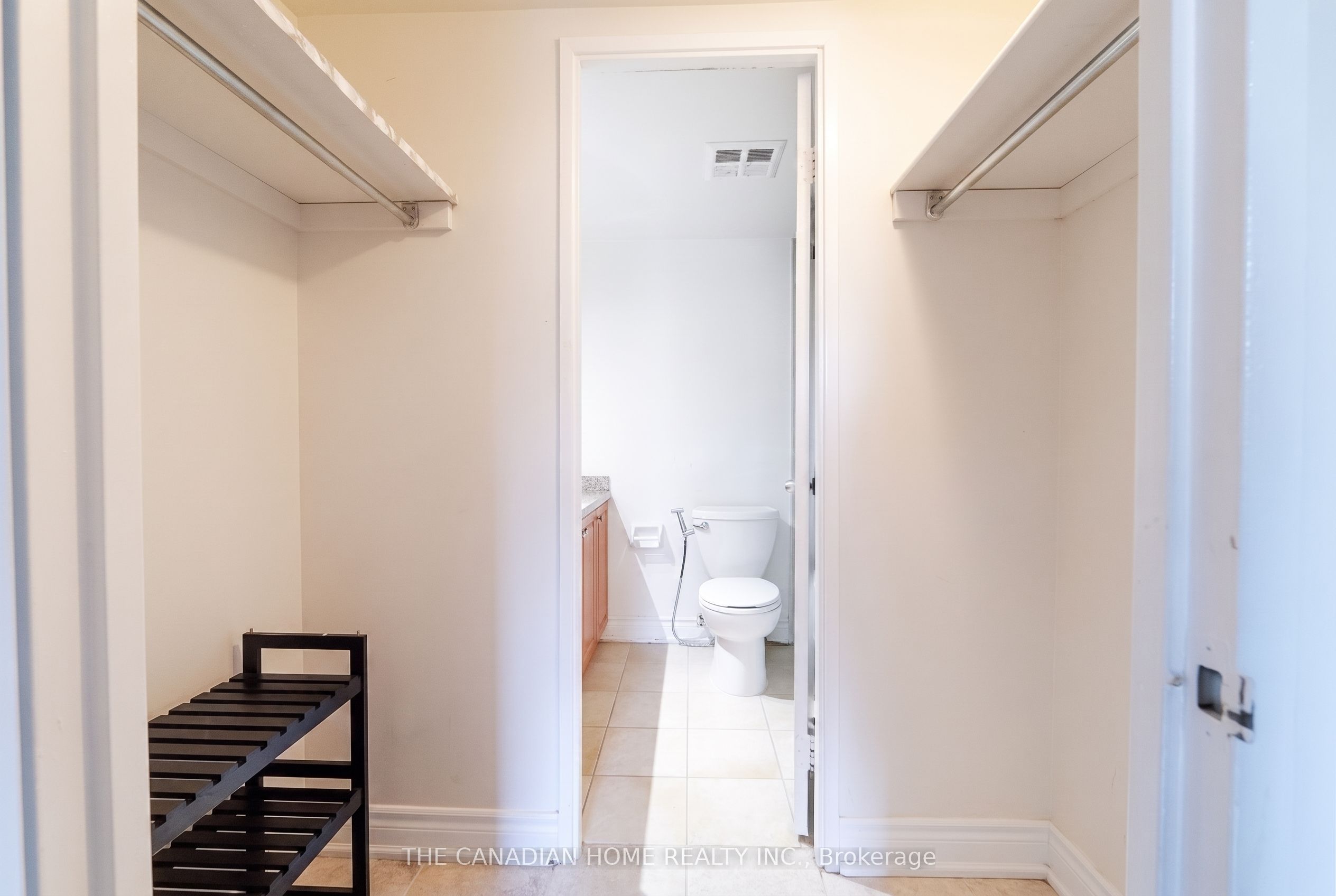 2466 Eglinton Avenue E 214 Property Photo 14