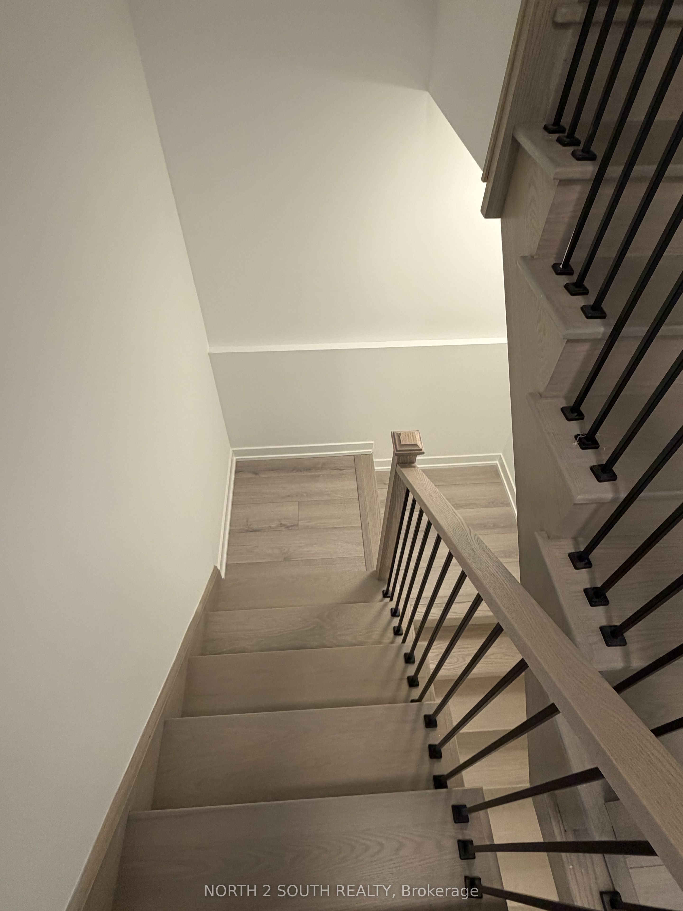 10 Calamint Lane 63 Property Photo 15