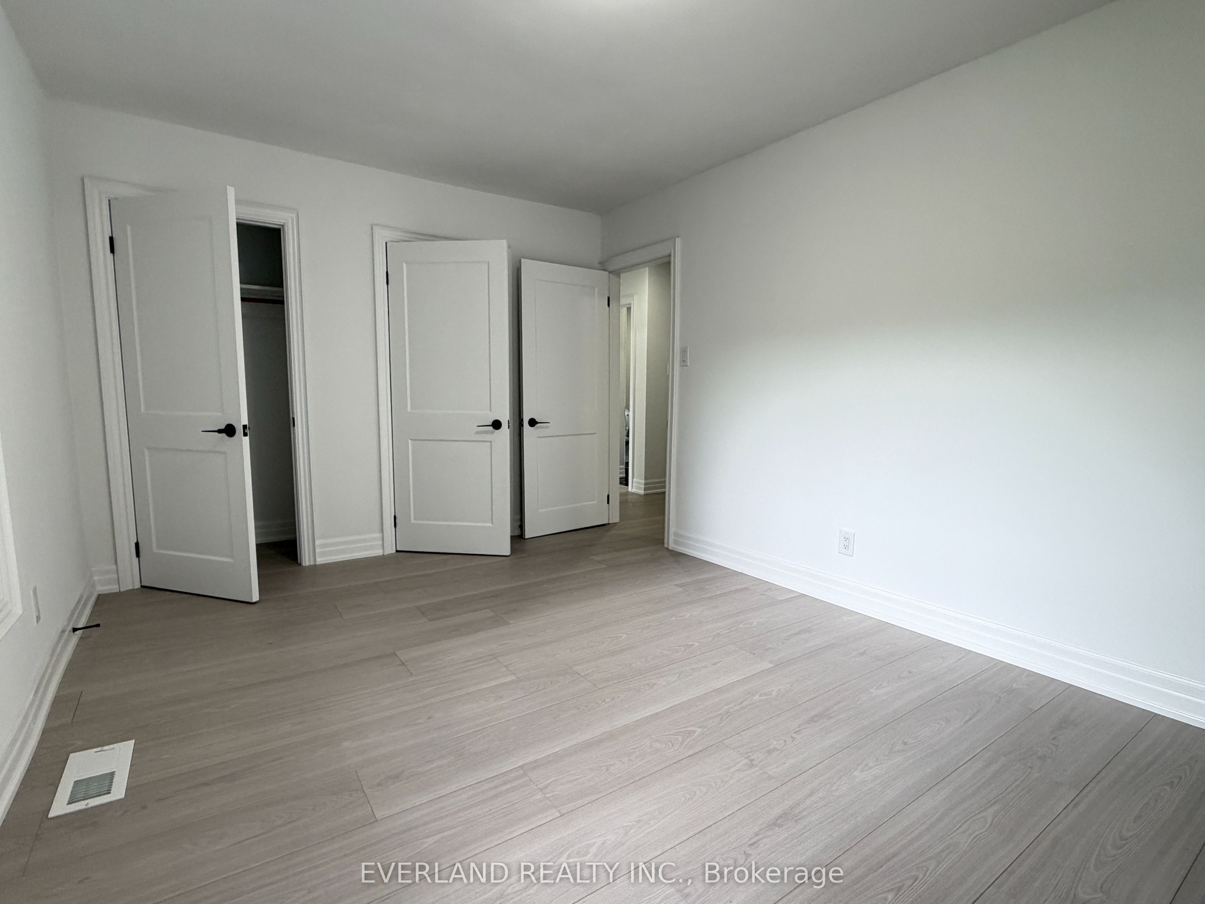 116 Sylvan Avenue Property Photo 23