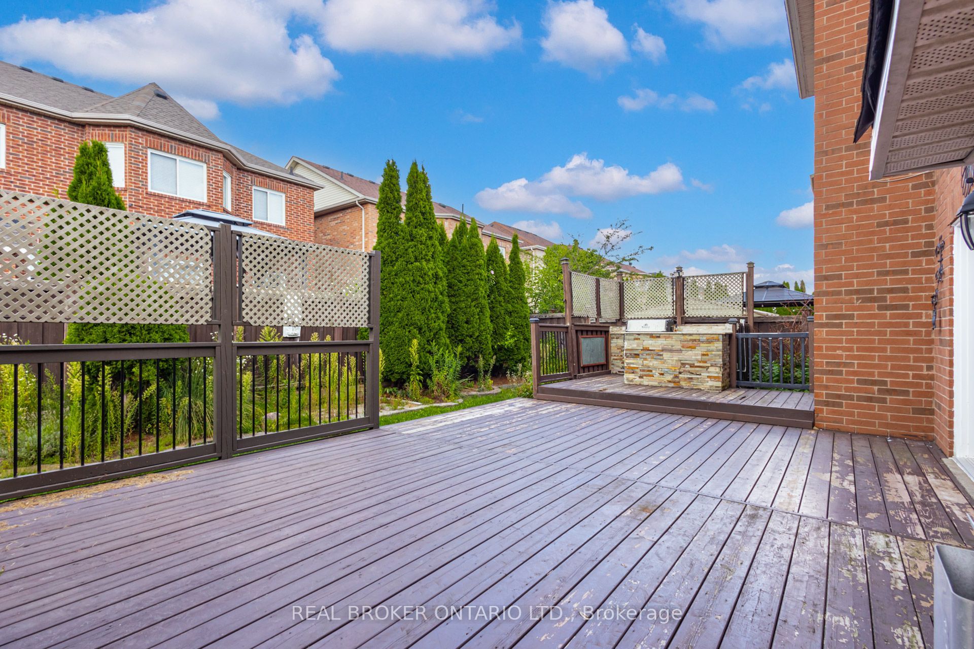 10 Coyle Street Property Photo 43