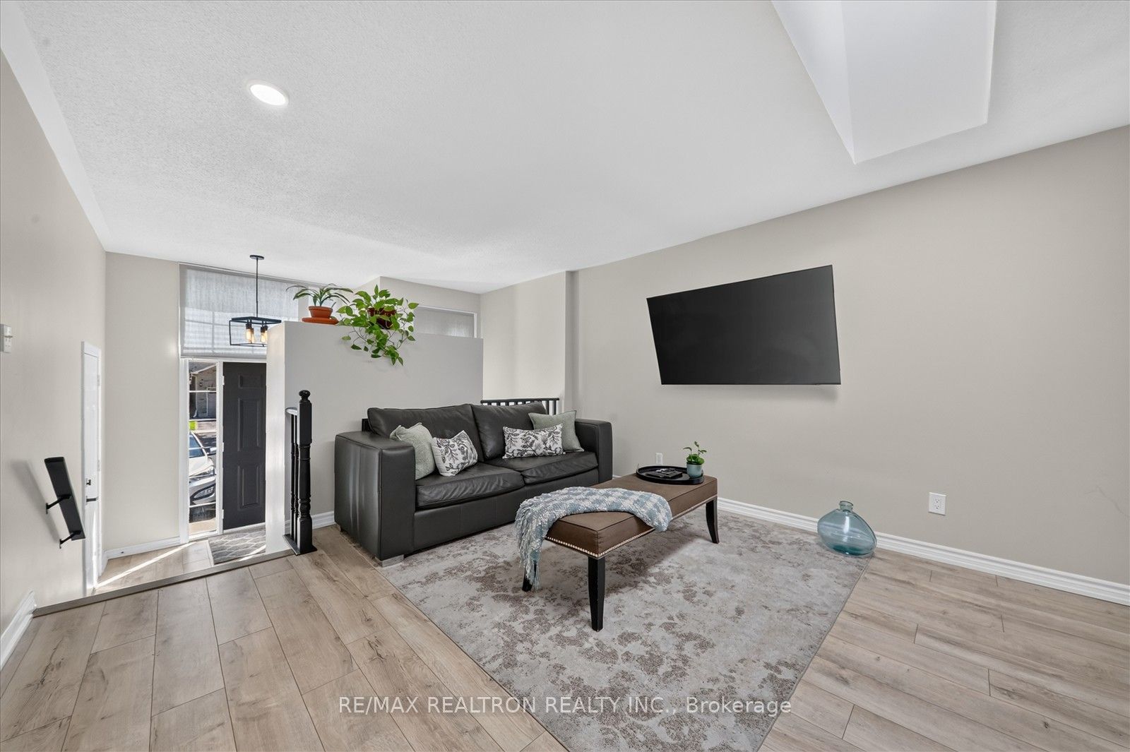 80 Cecil Found Crescent Property Photo 8