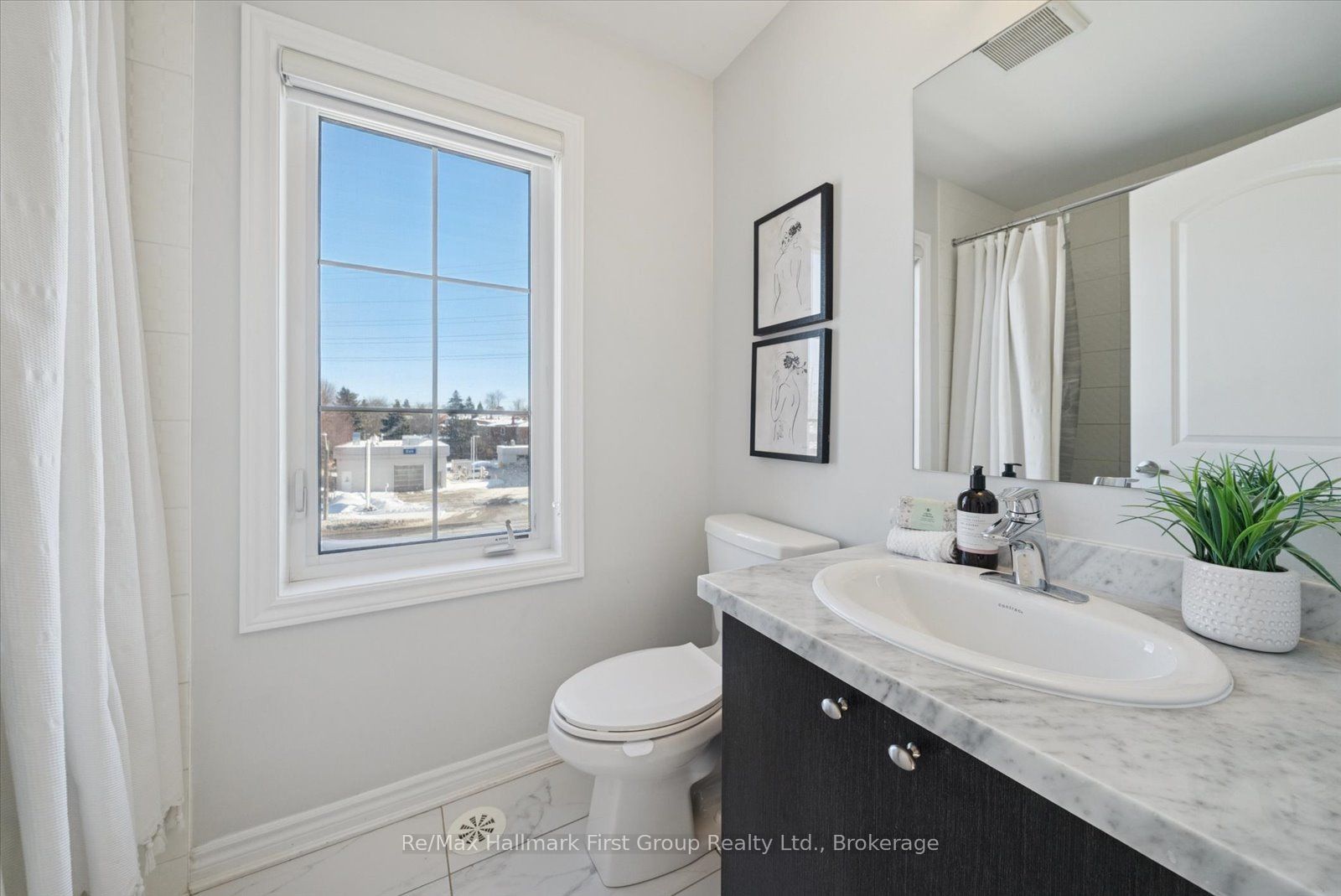 40 Porcelain Way Property Photo 20