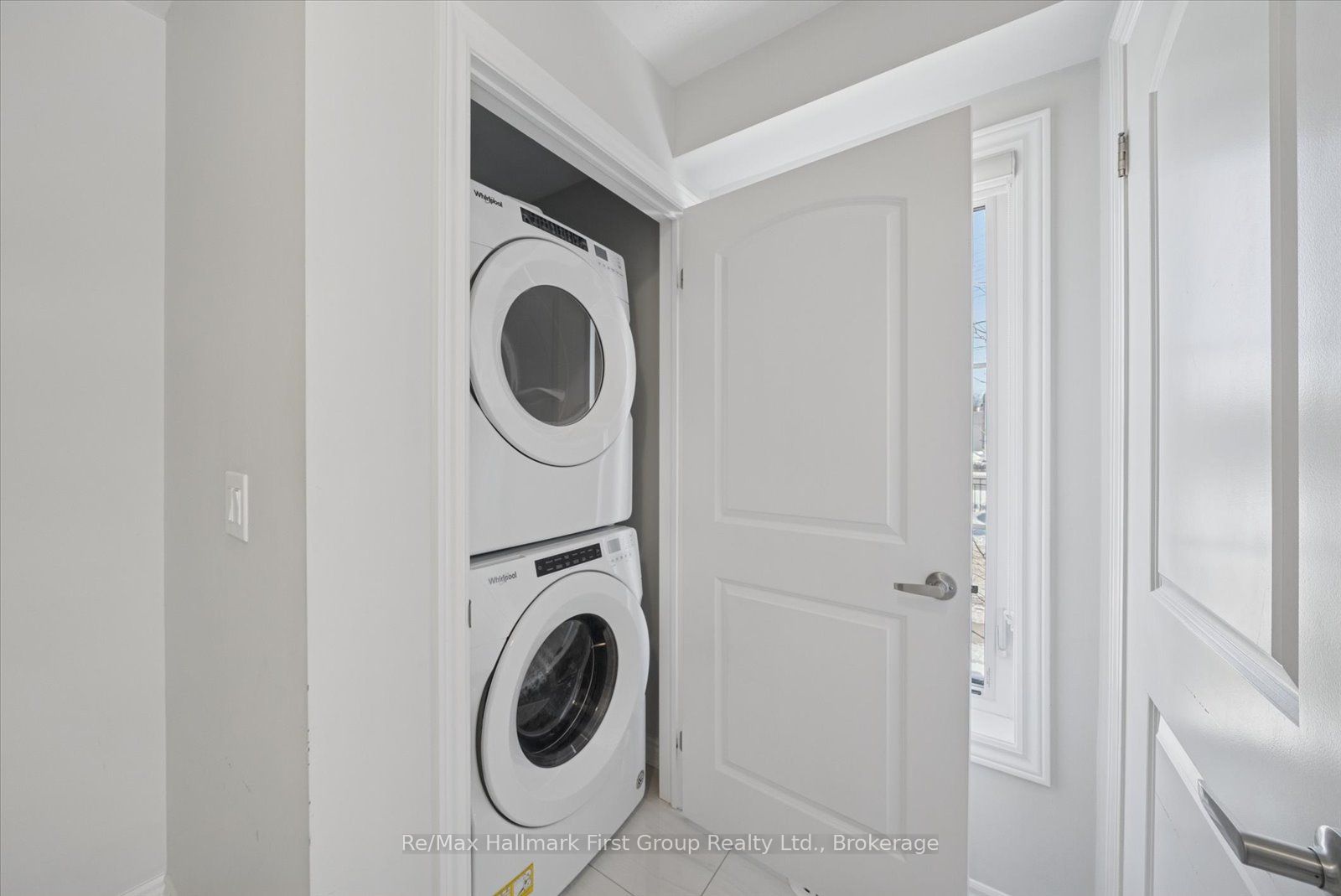 40 Porcelain Way Property Photo 22