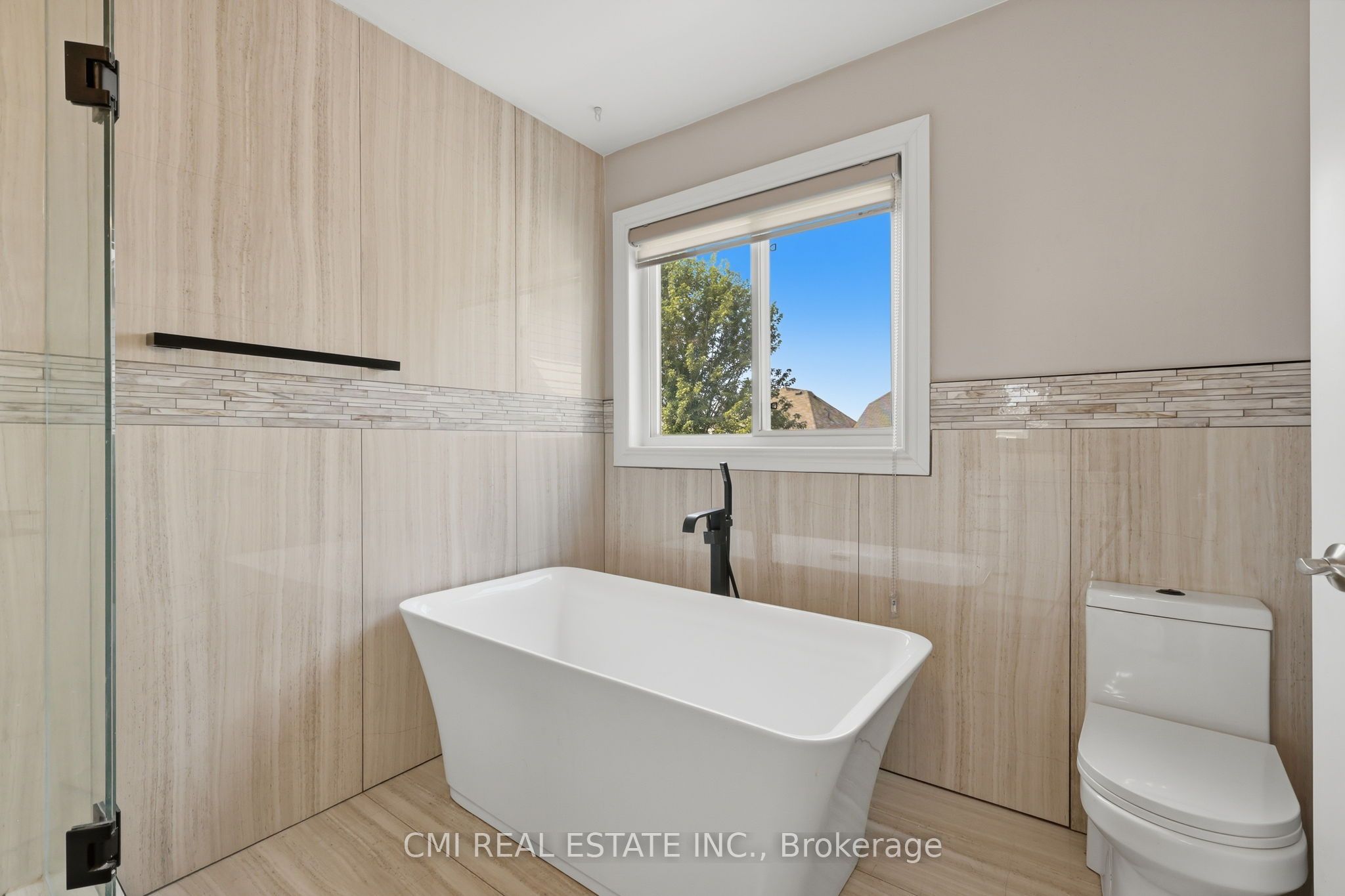 42 Honeyman Drive Property Photo 31