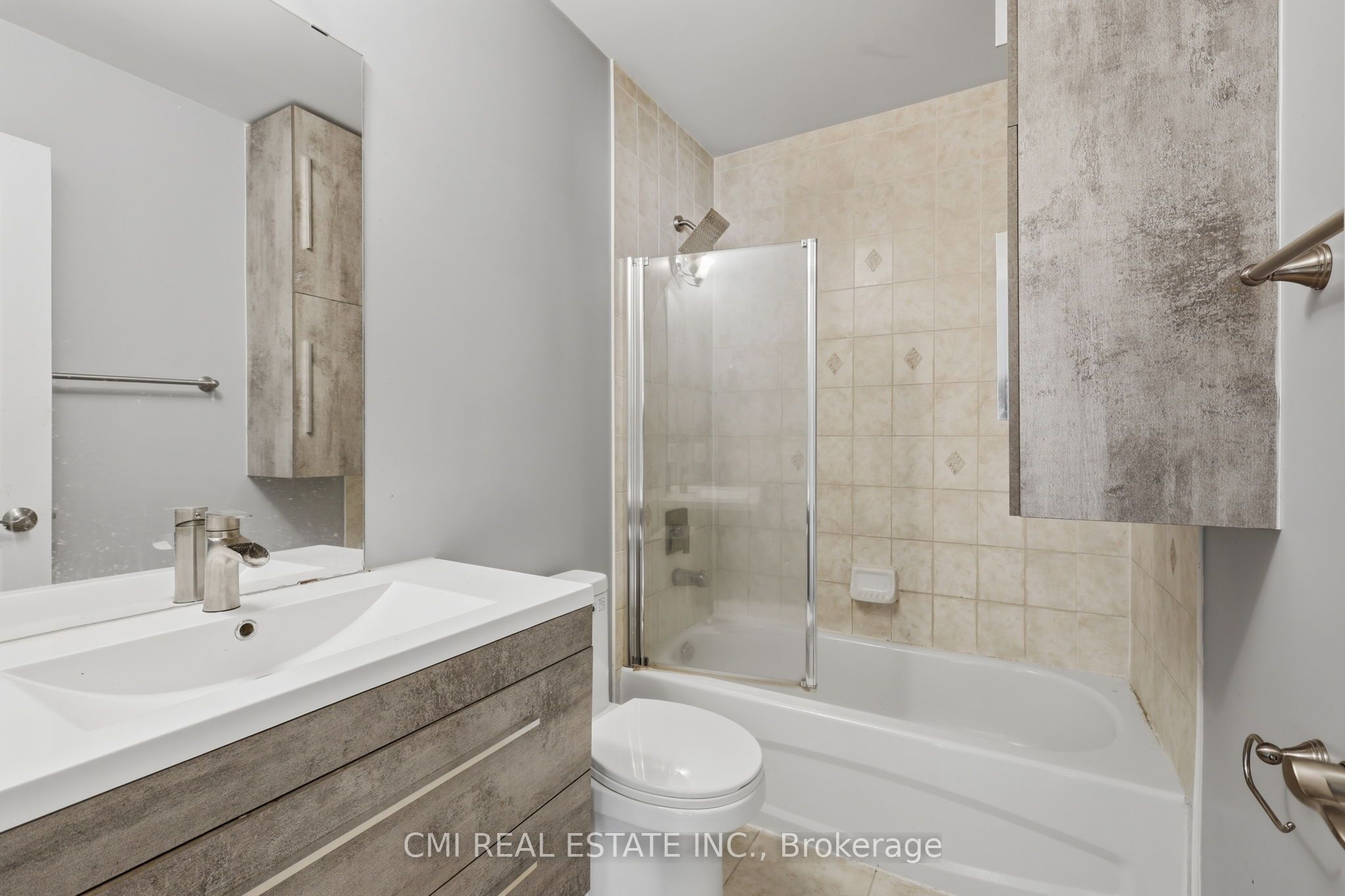 42 Honeyman Drive Property Photo 32