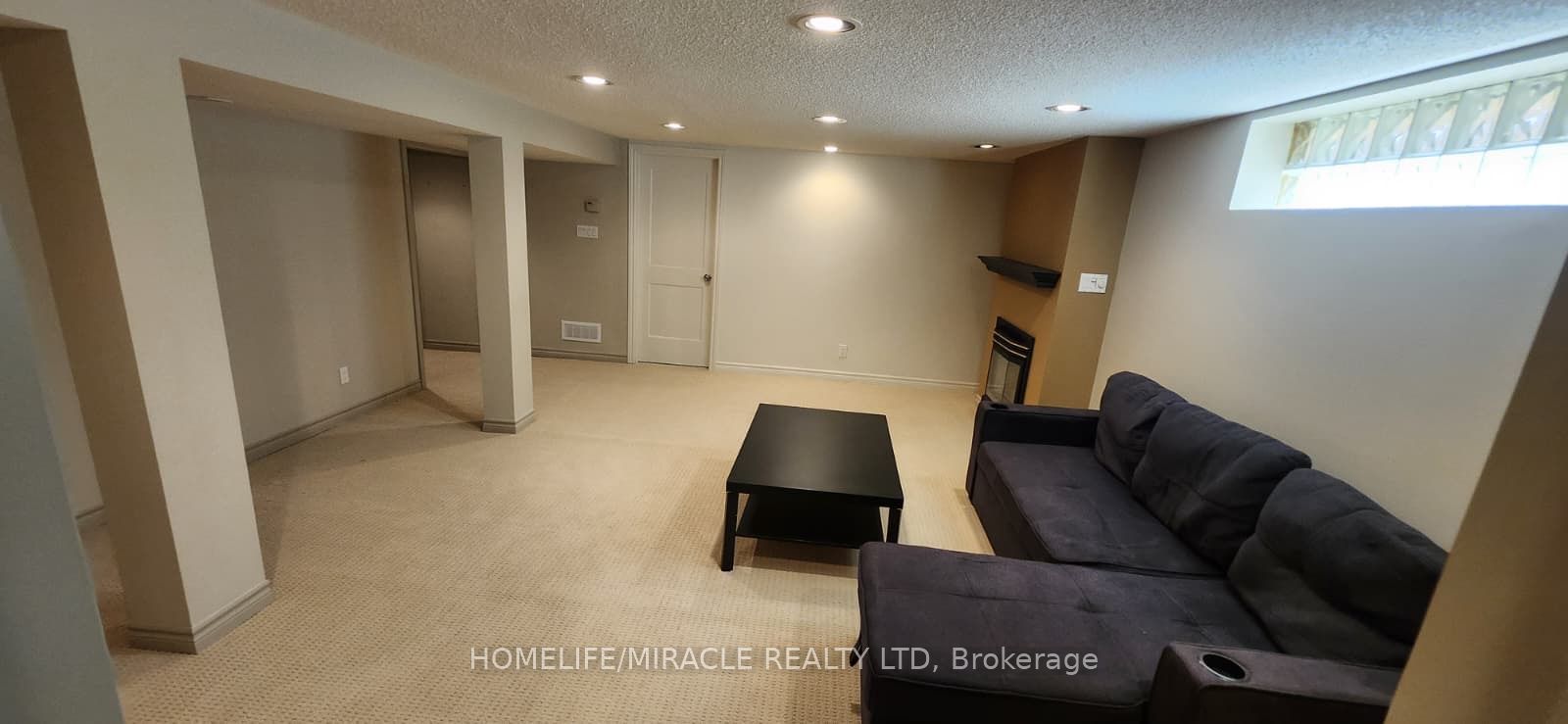 46 Orchard View Boulevard Property Photo 2