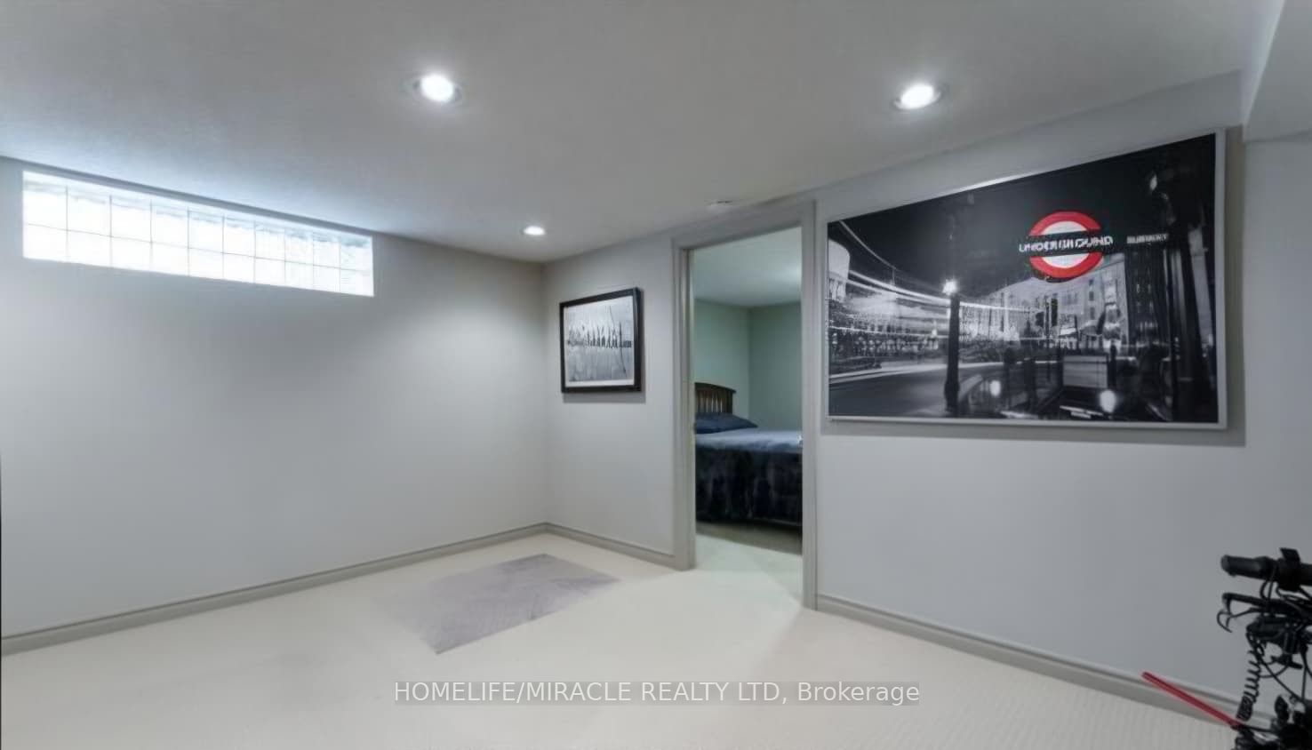 46 Orchard View Boulevard Property Photo 4