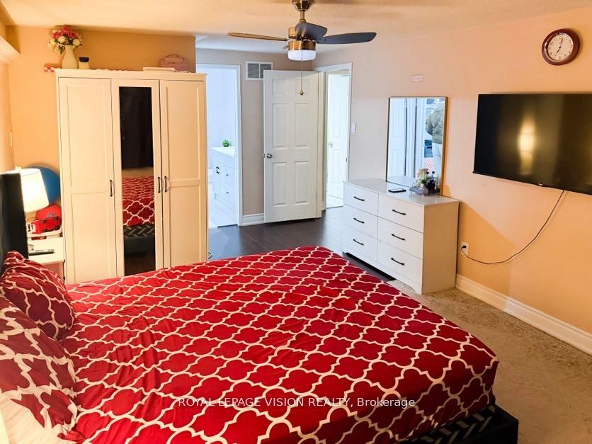 1678 Dellbrook Avenue Property Photo 33