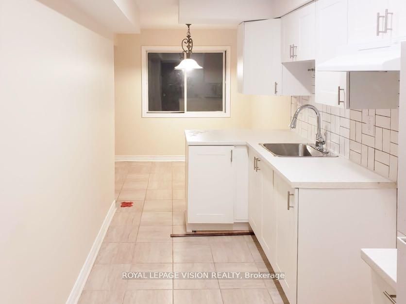 1678 Dellbrook Avenue Property Photo 41