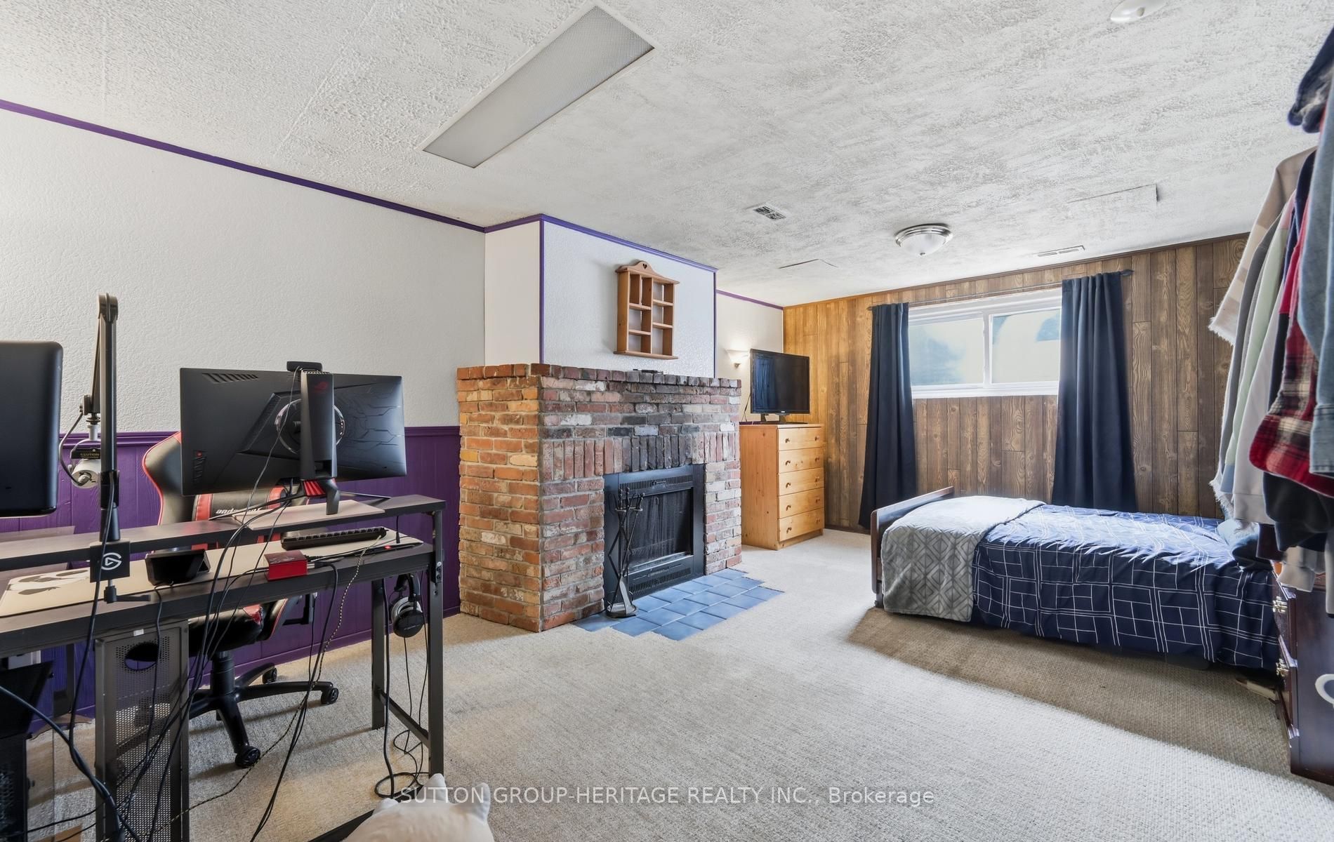 69 Clements Road E Property Photo 19