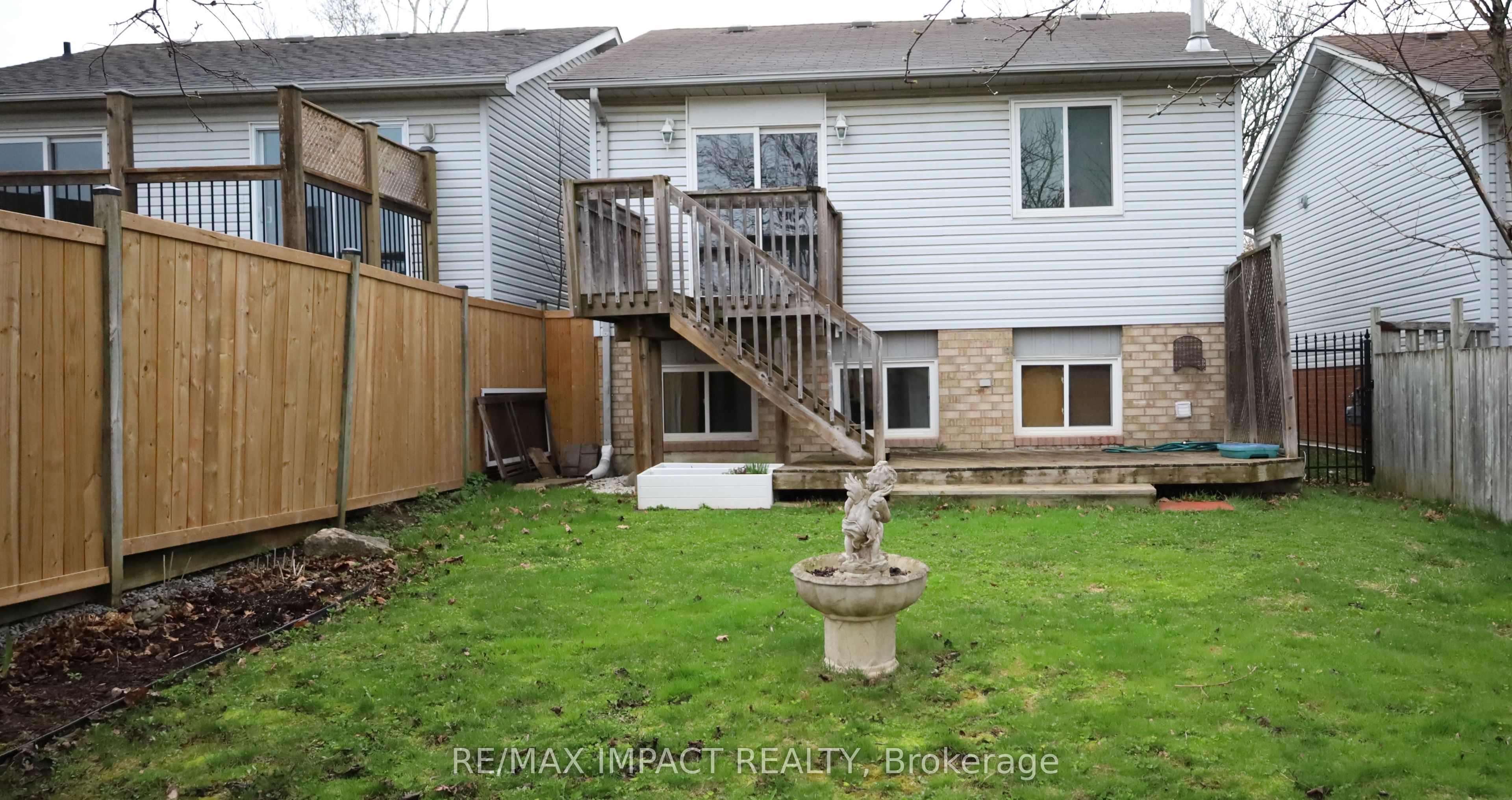 11 Fenwick Avenue Property Photo 33