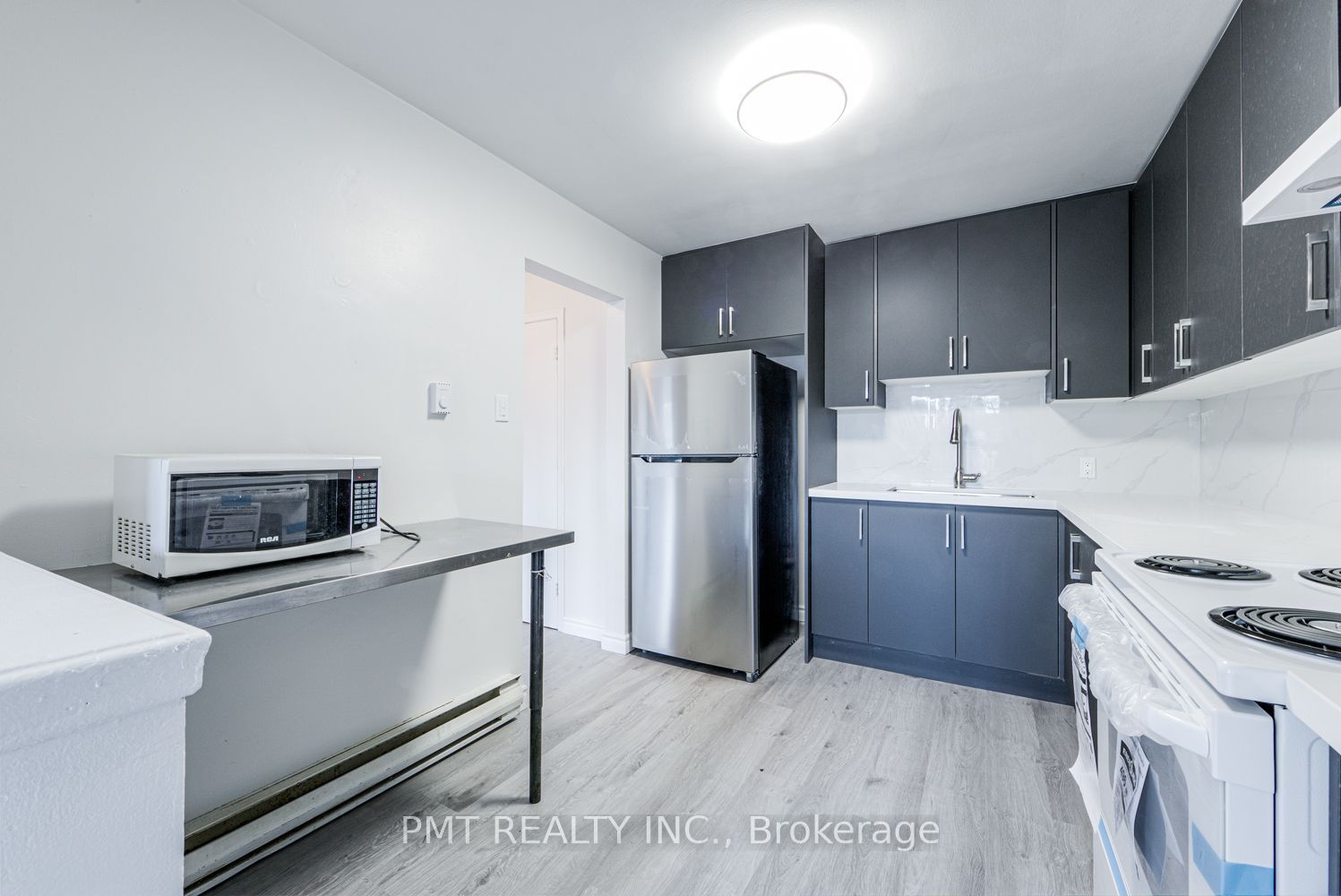 1774 Danforth Avenue 2 Property Photo 11