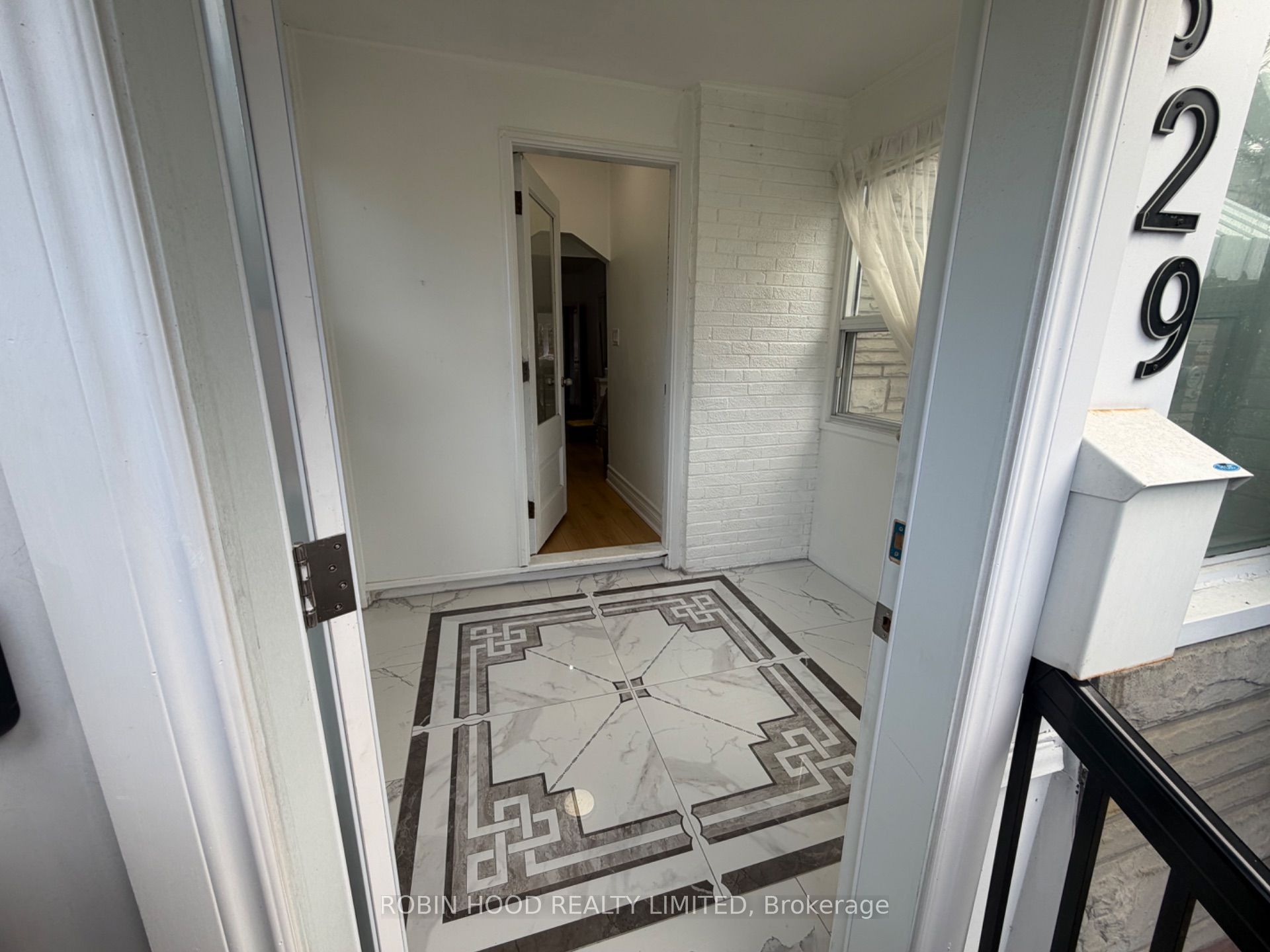 329 O'connor Drive Property Photo 4