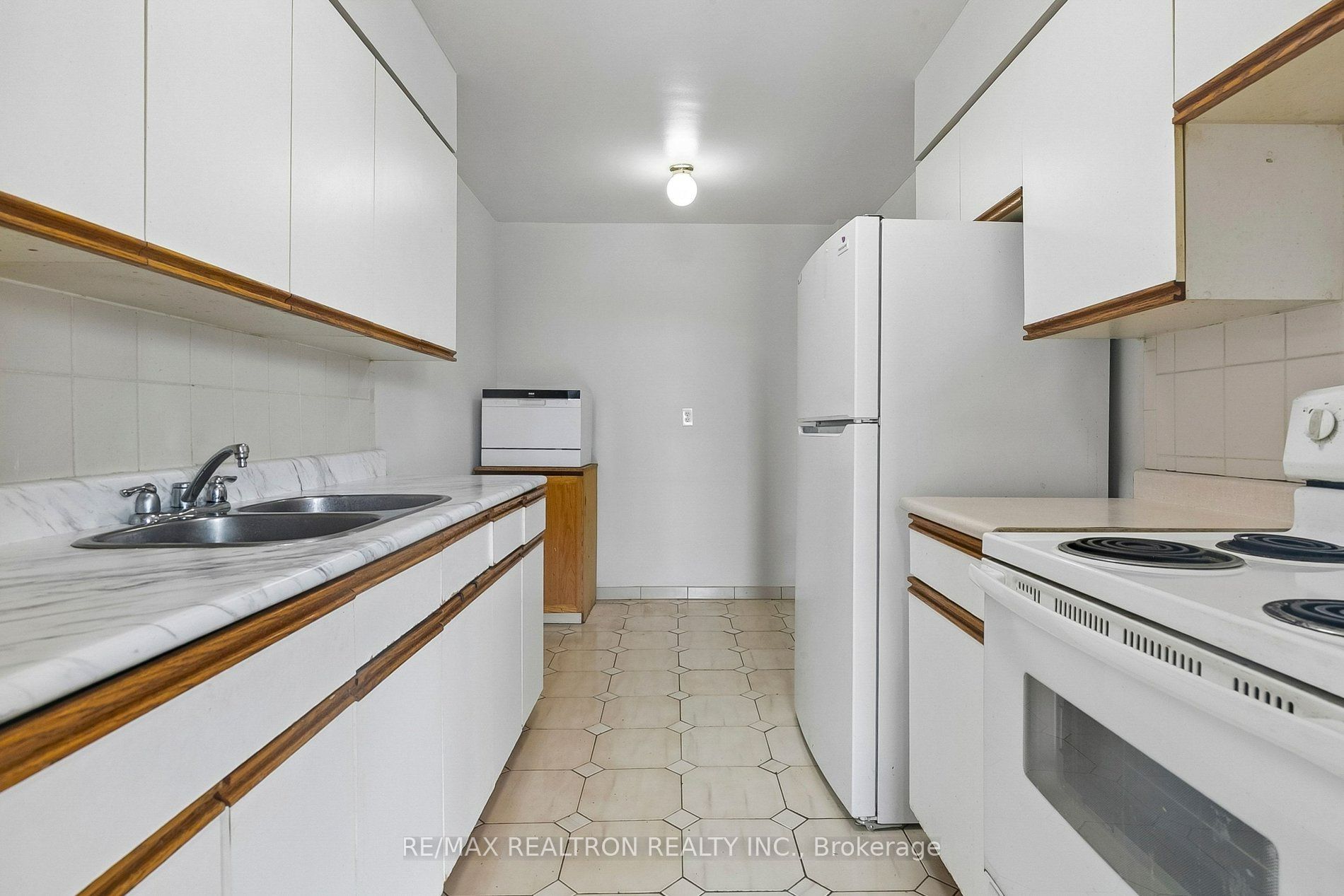 101 Prudential Drive 205 Property Photo 24