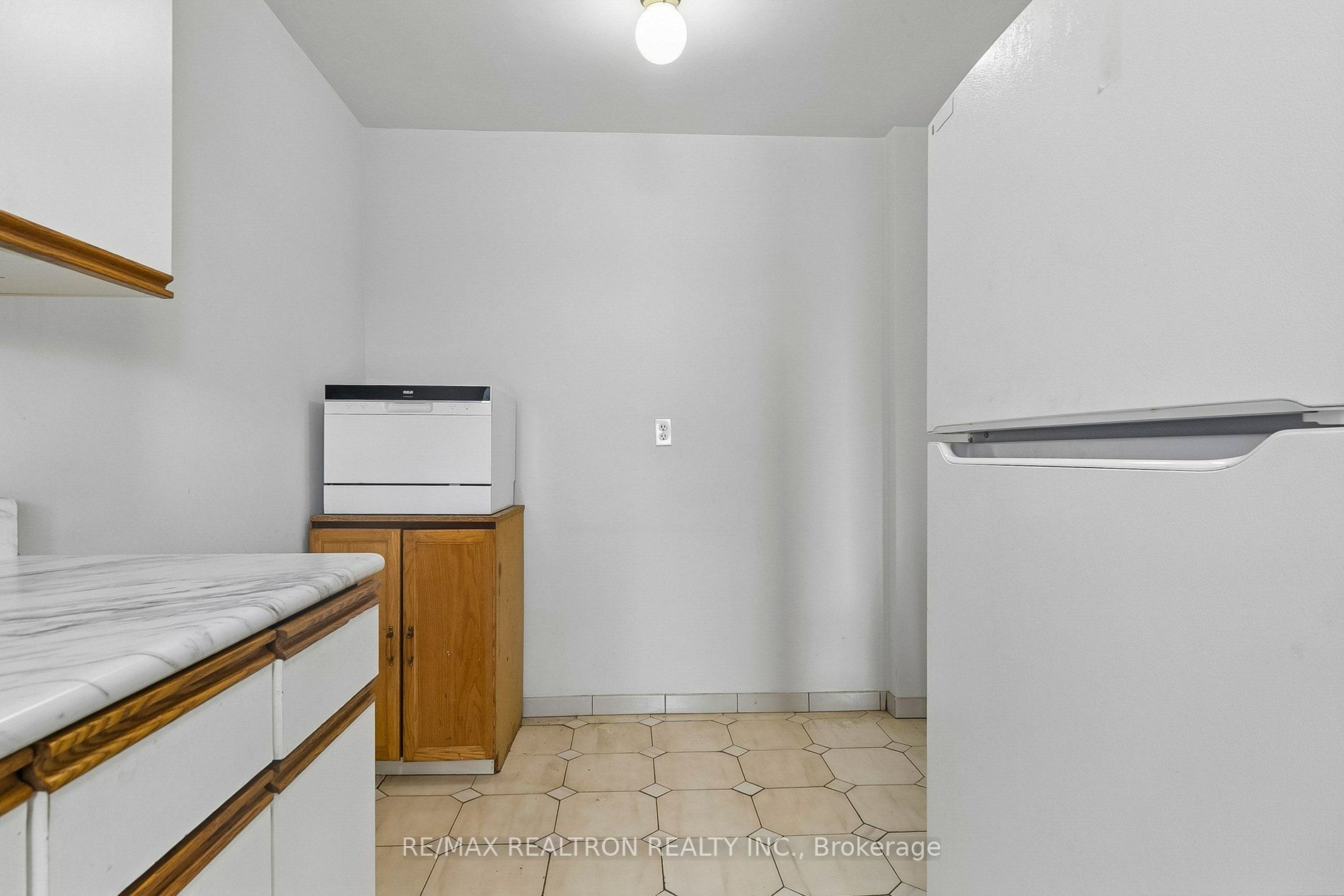 101 Prudential Drive 205 Property Photo 27