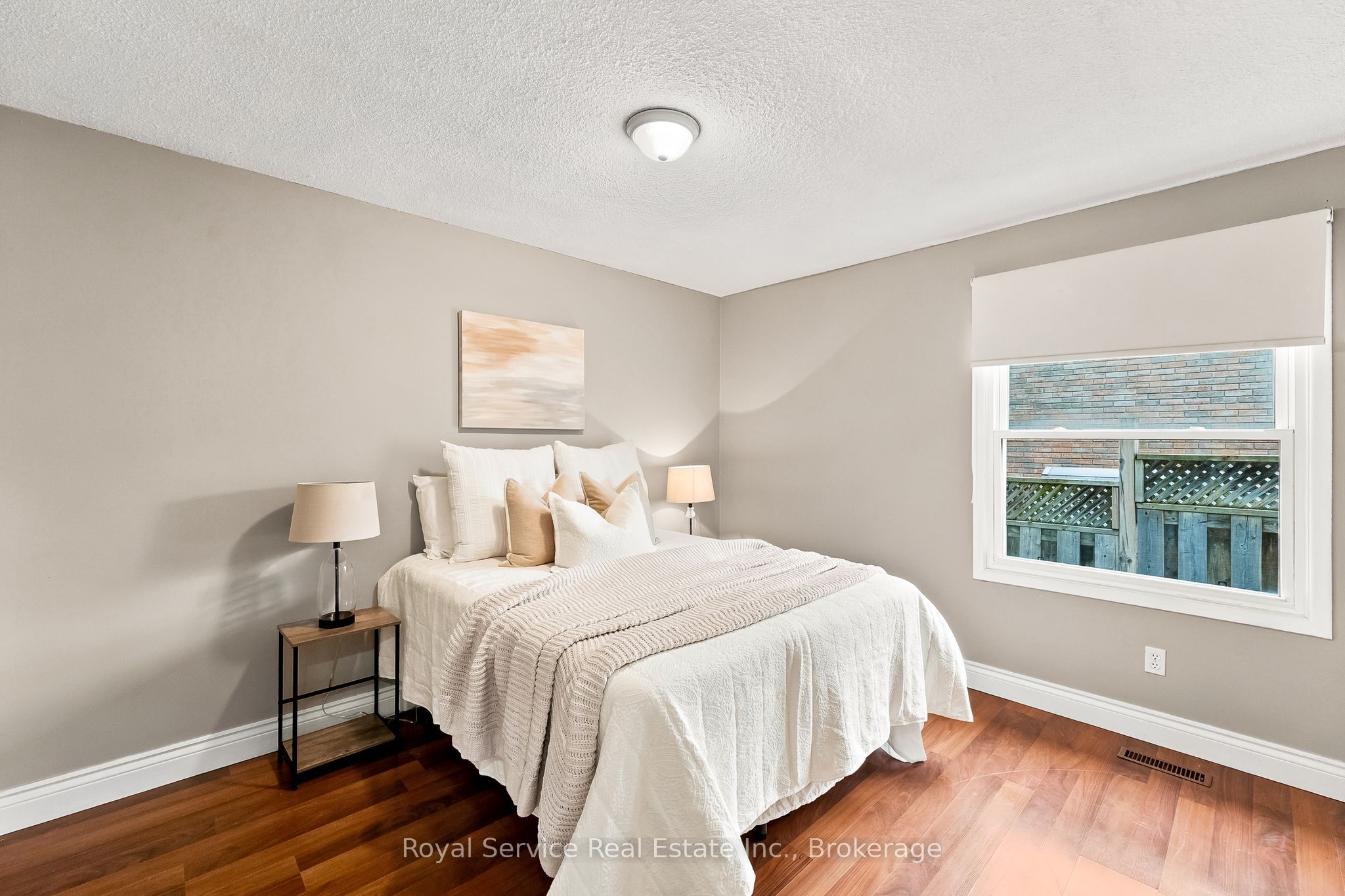 640 Hillcroft Street Property Photo 34