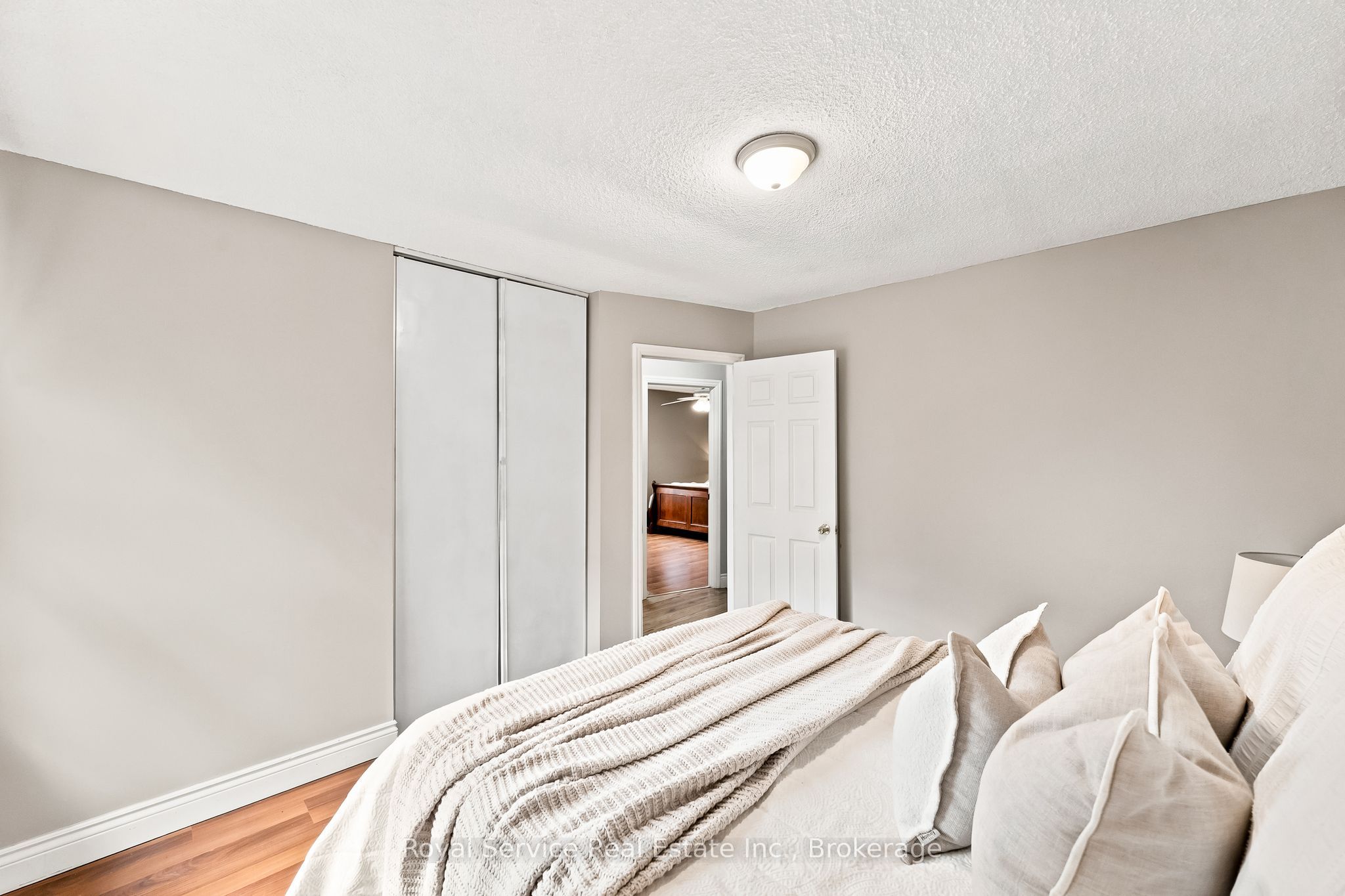 640 Hillcroft Street Property Photo 35
