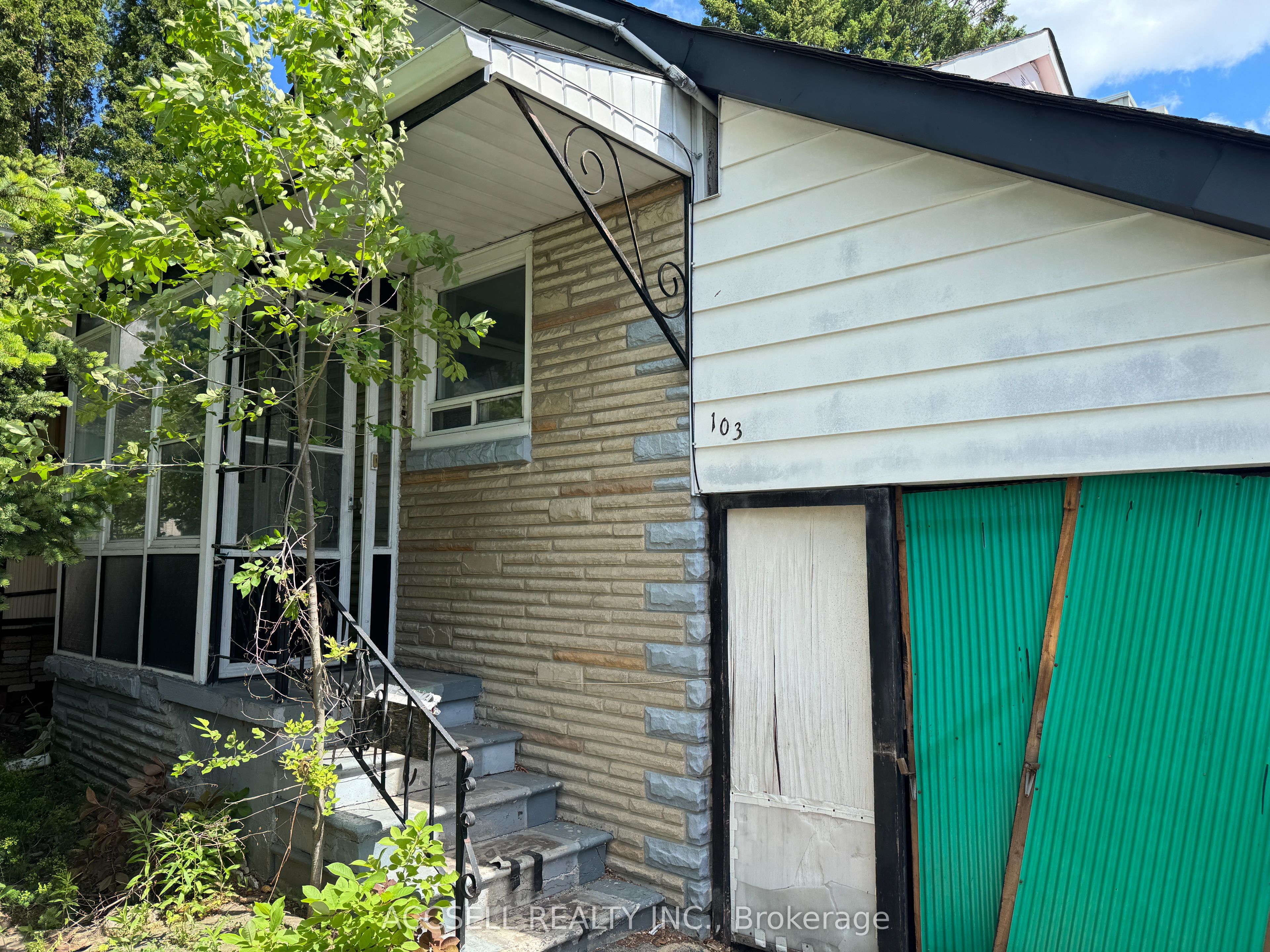 103 Donside Drive