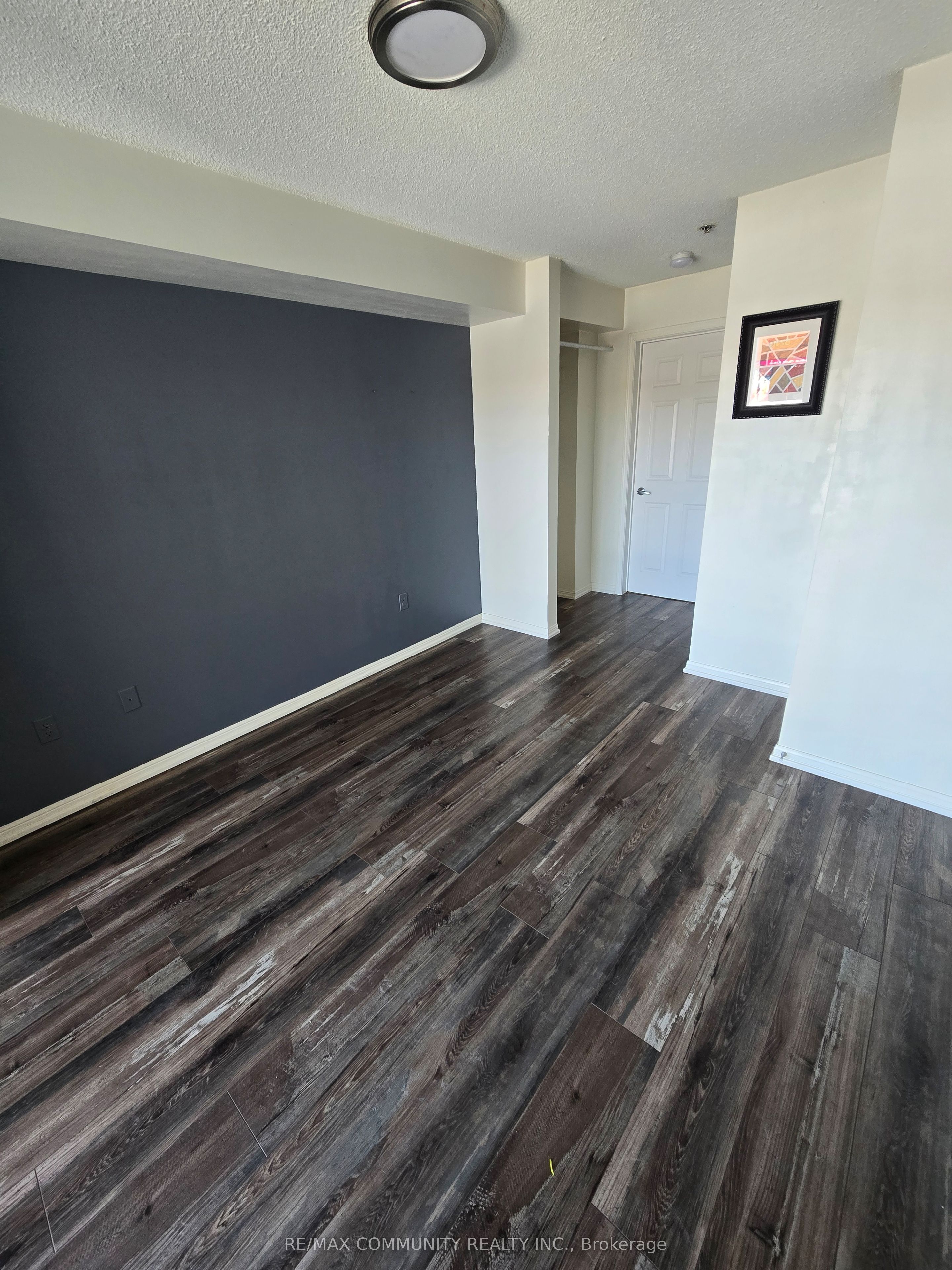 5235 Finch Avenue E 214 Property Photo 15