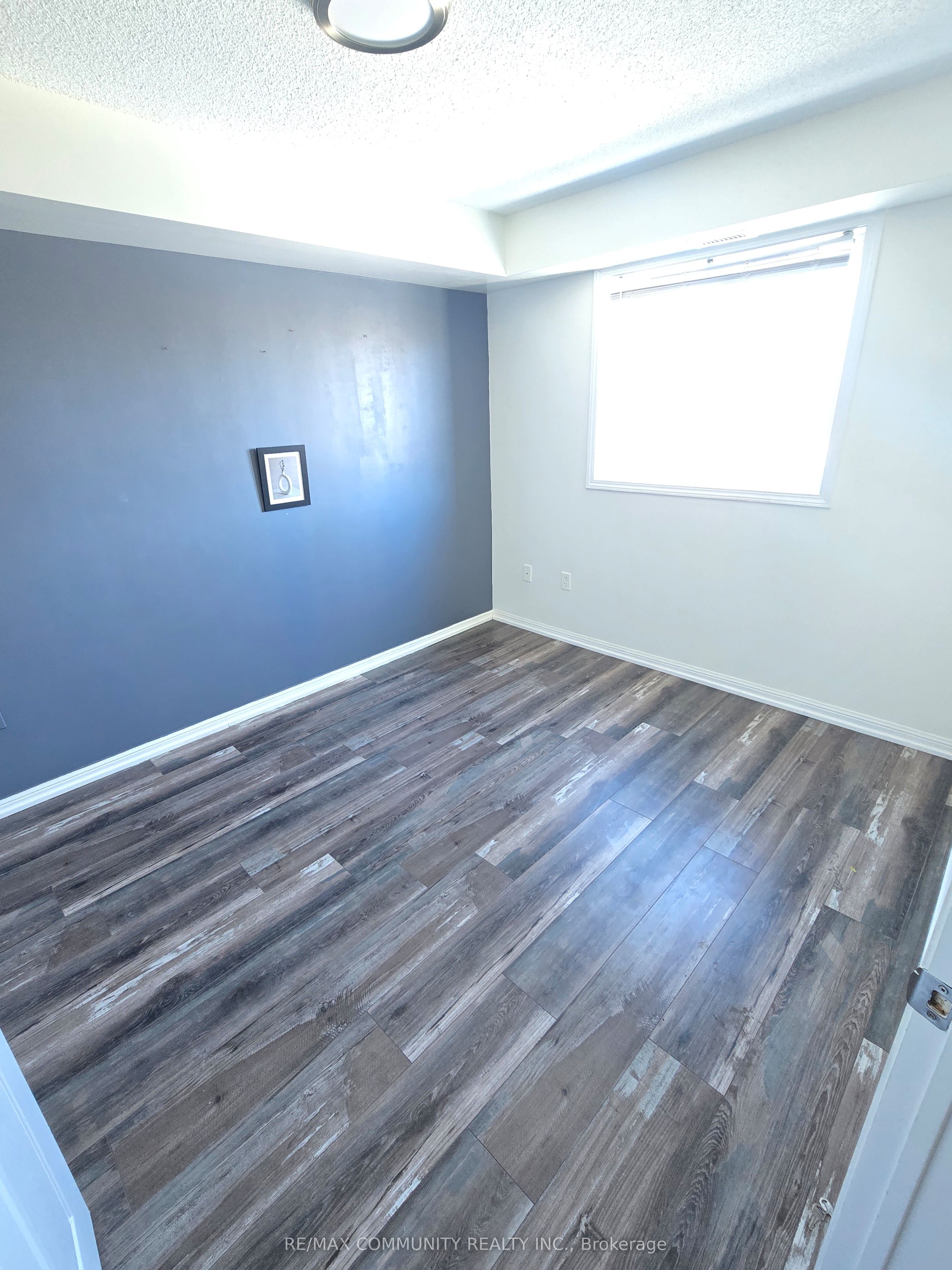 5235 Finch Avenue E 214 Property Photo 17