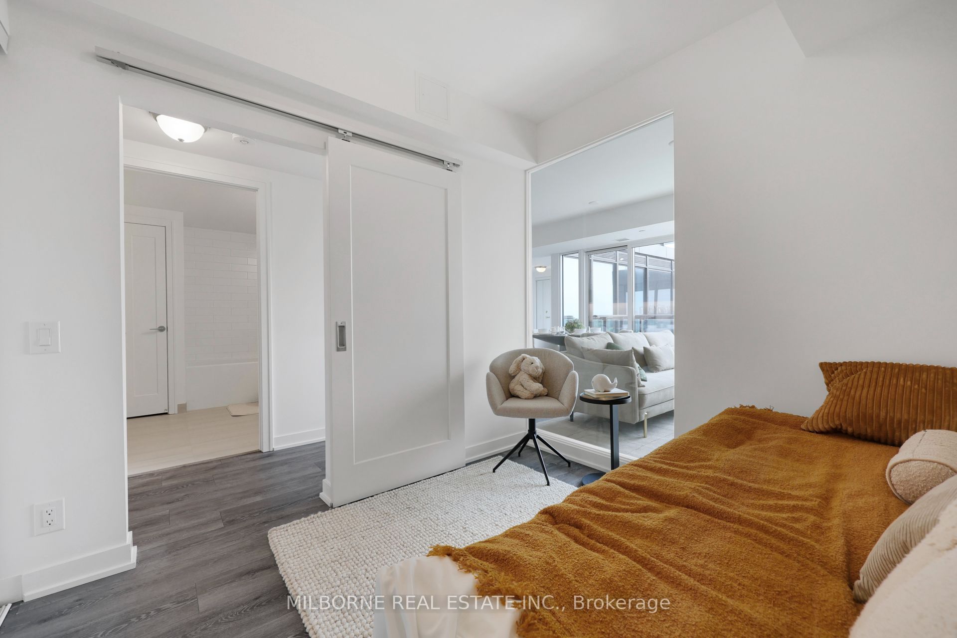 2 Manderley Drive 701 Property Photo 15