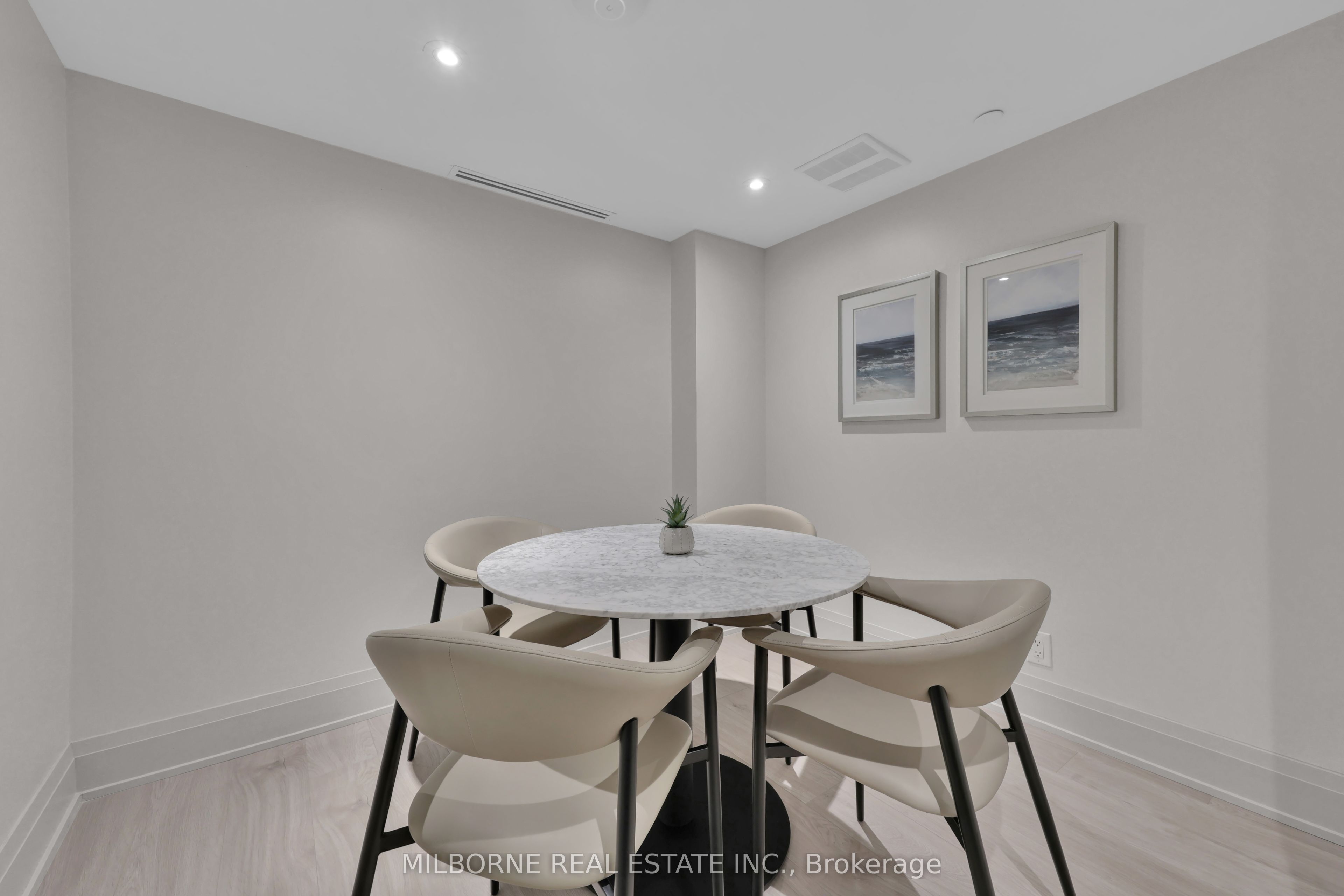2 Manderley Drive 701 Property Photo 31