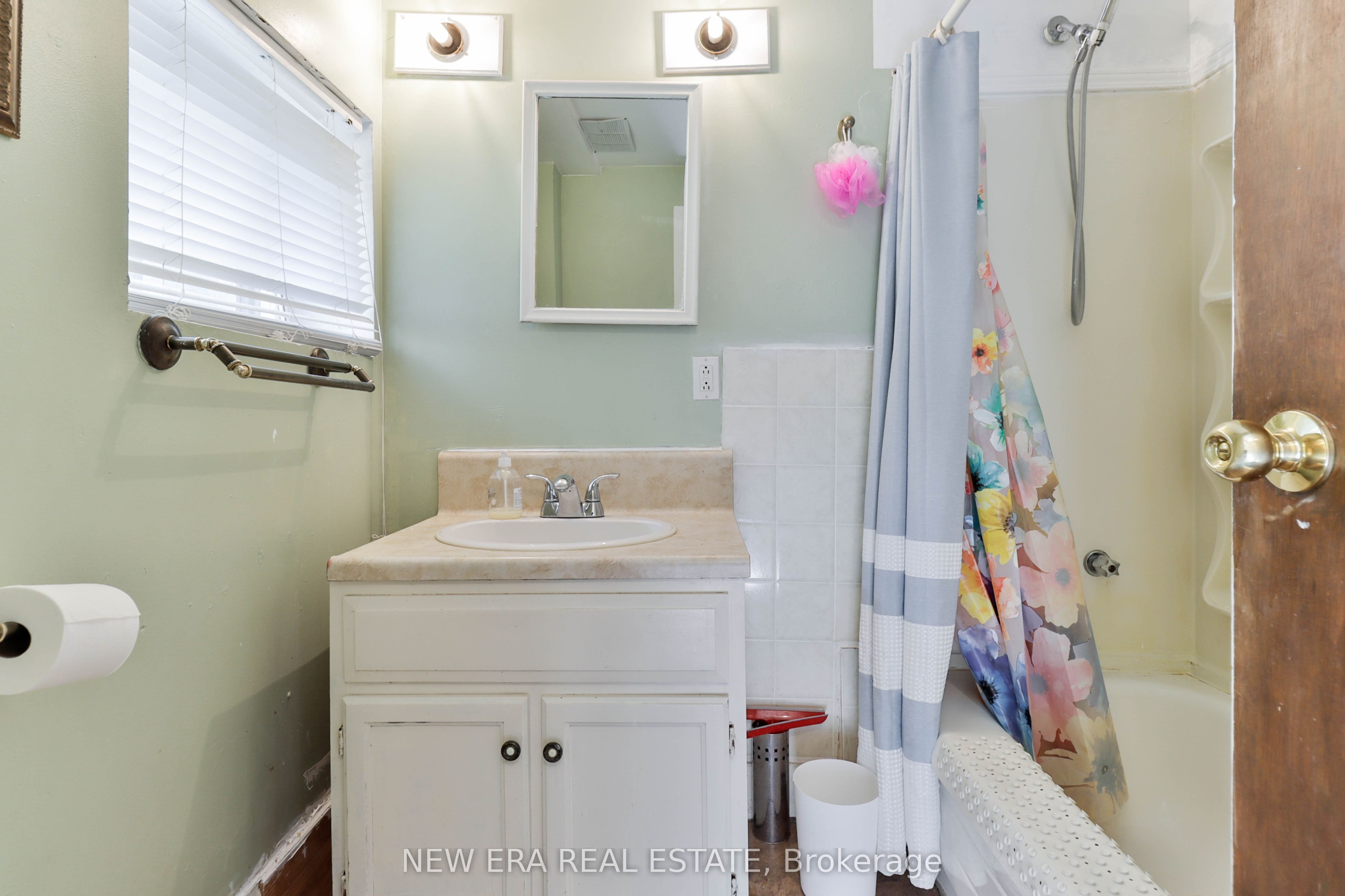 17 Bobmar Road Property Photo 39