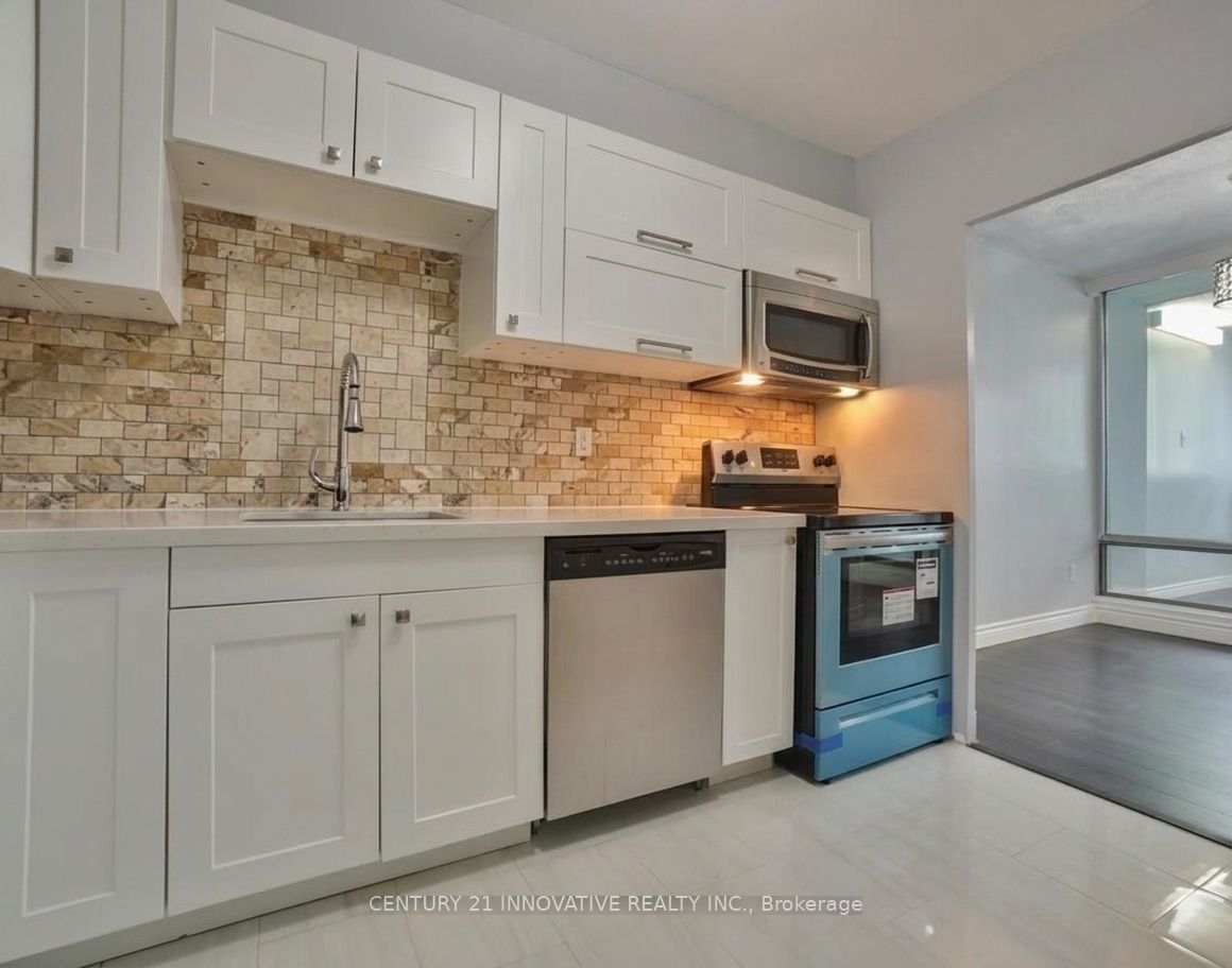 1 Massey Square 609 Property Photo 15