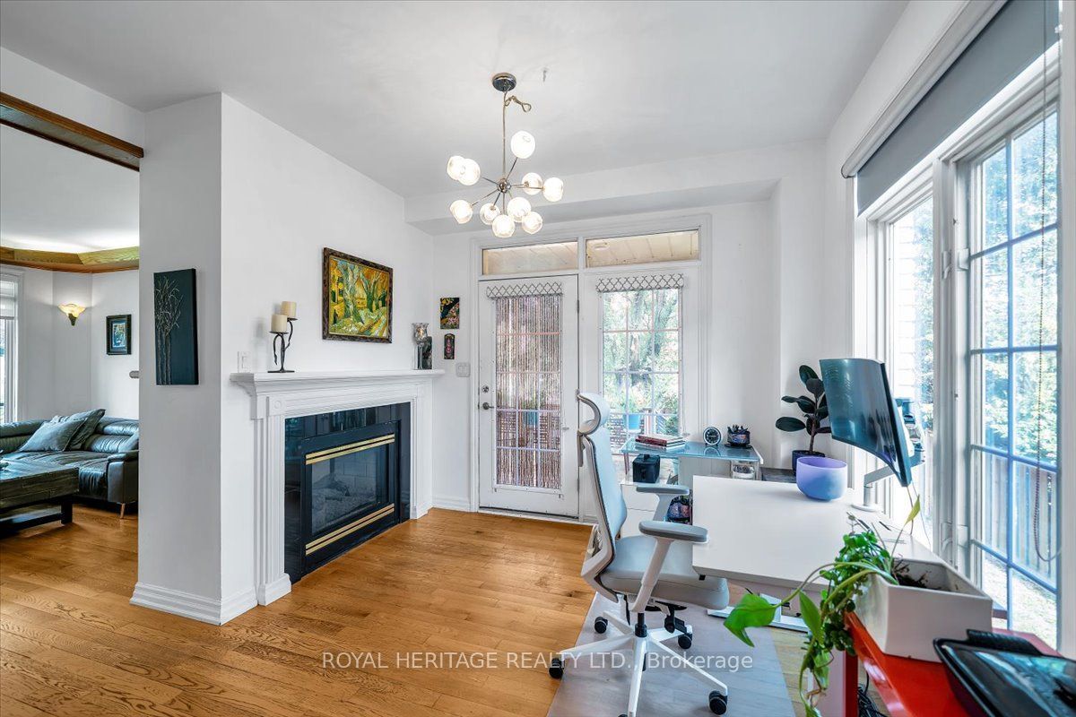 828 Wildflower Court Property Photo 8