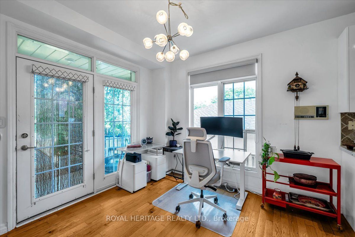 828 Wildflower Court Property Photo 9