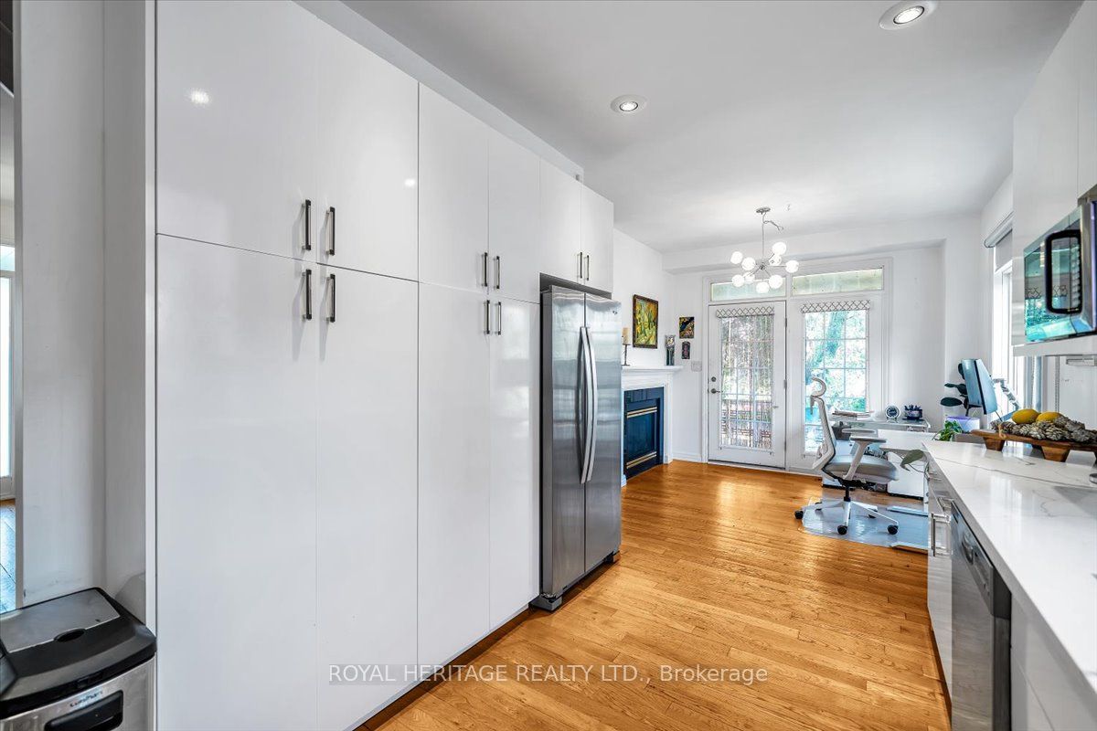 828 Wildflower Court Property Photo 14