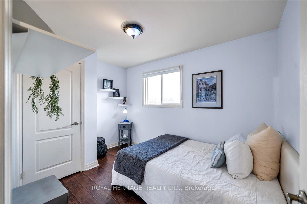 828 Wildflower Court Property Photo 23