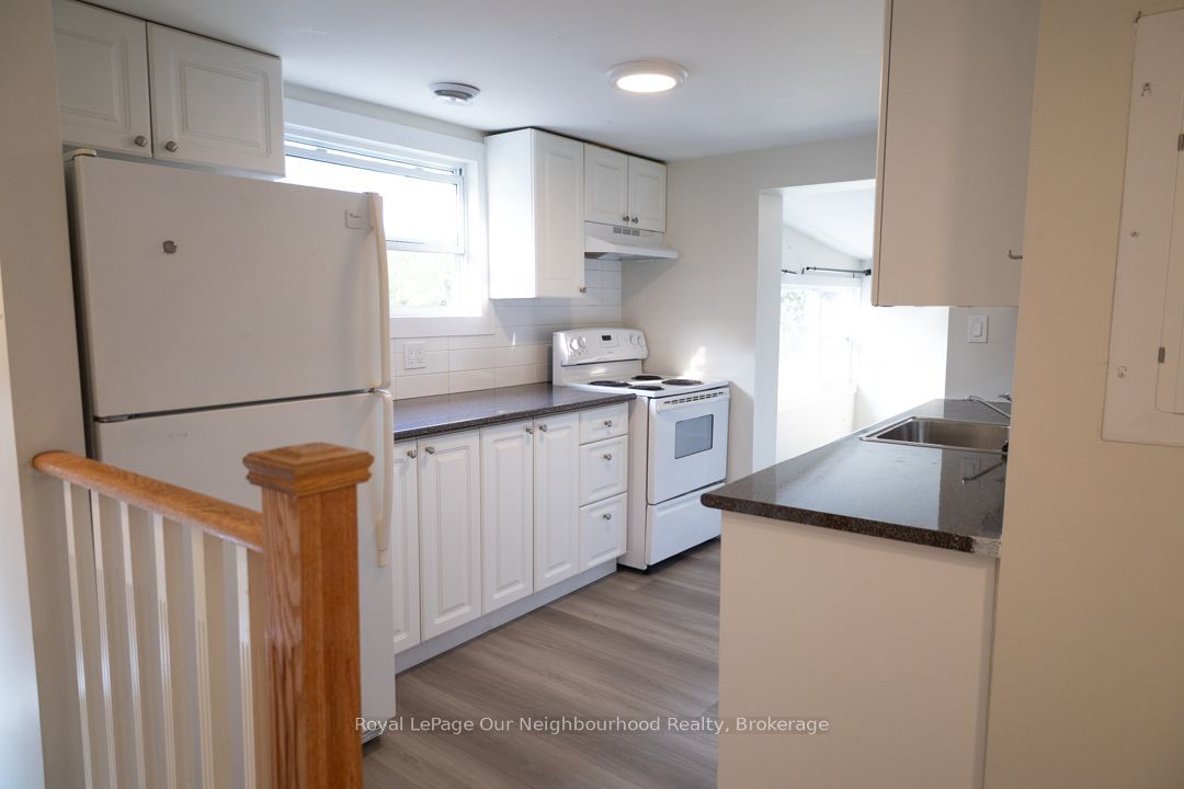 103 Ritson Road S Unit 3 Property Photo 6
