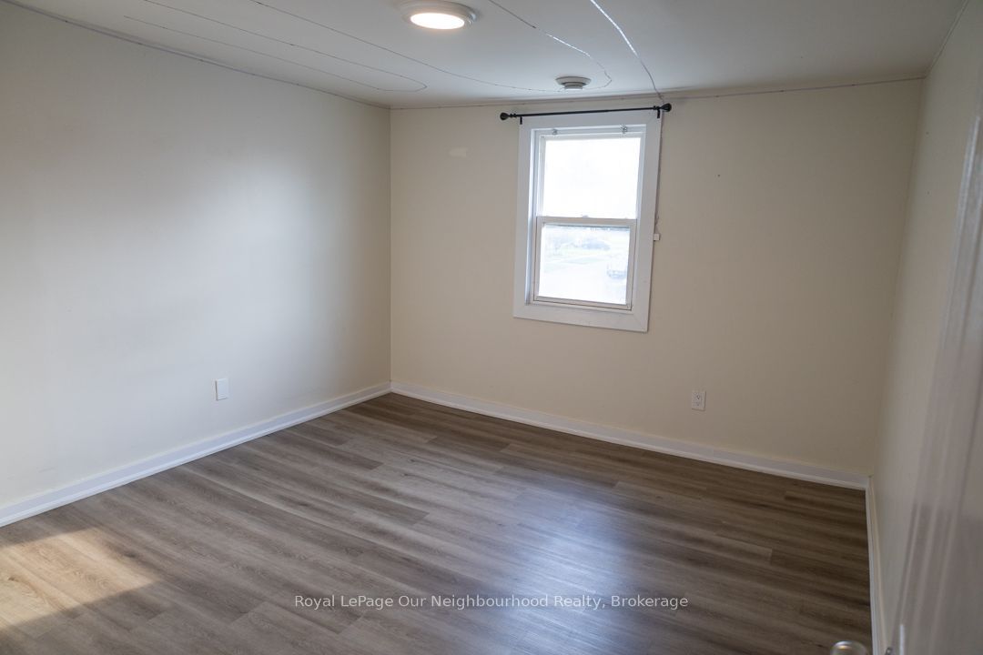 103 Ritson Road S Unit 3 Property Photo 10